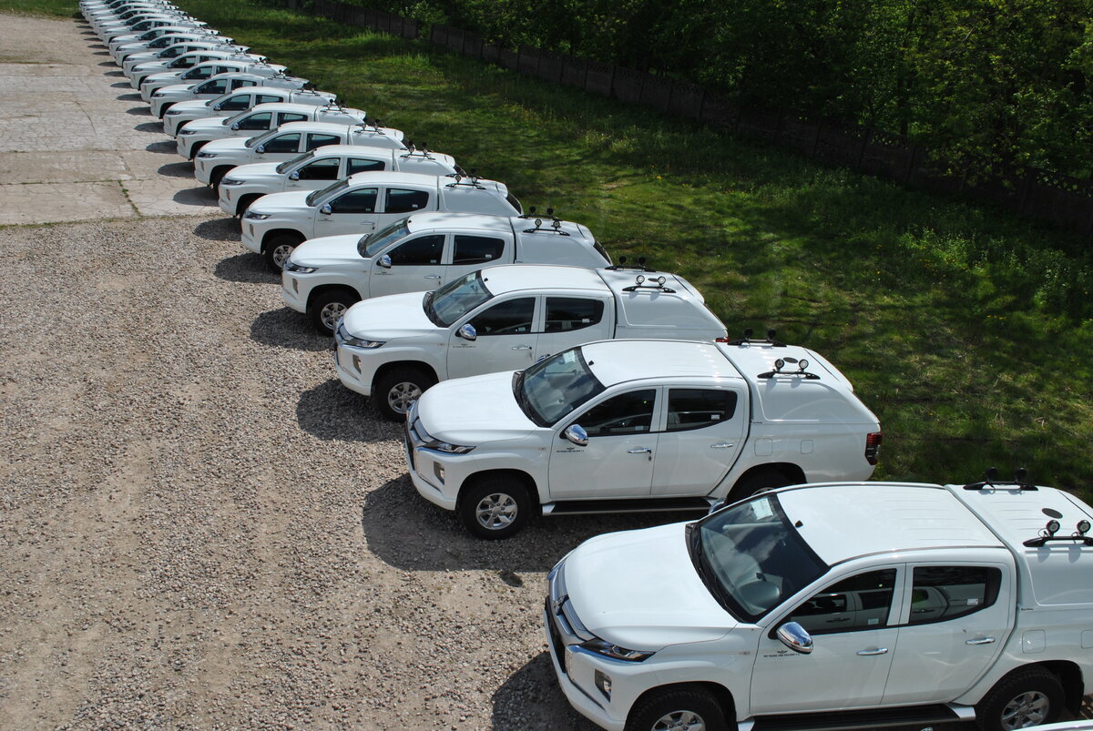 Mitsubishi L200 trafi do floty... PKP!