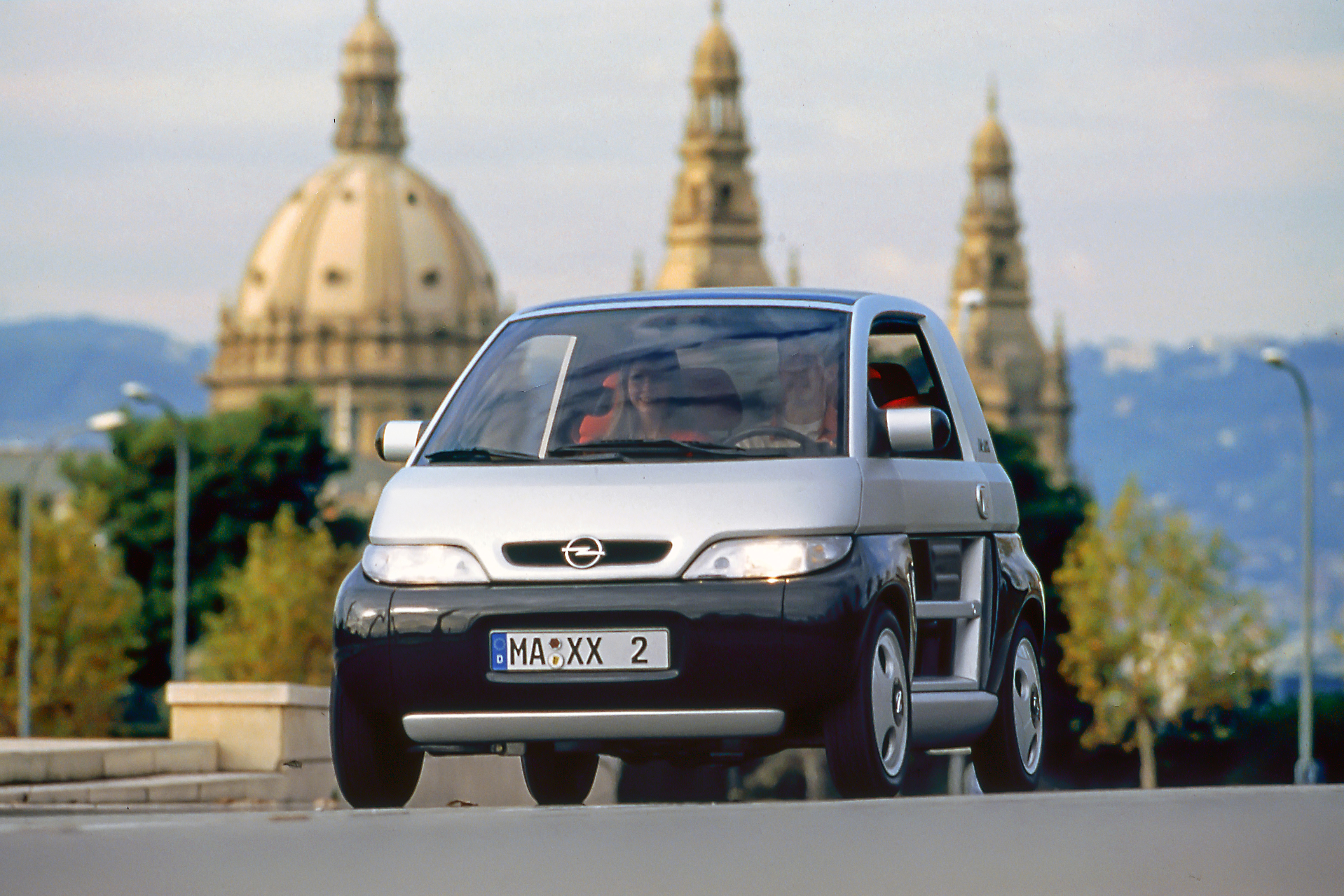 Opel MAXX - pierwszy 3-cylindrowiec Opla ma 25 lat!