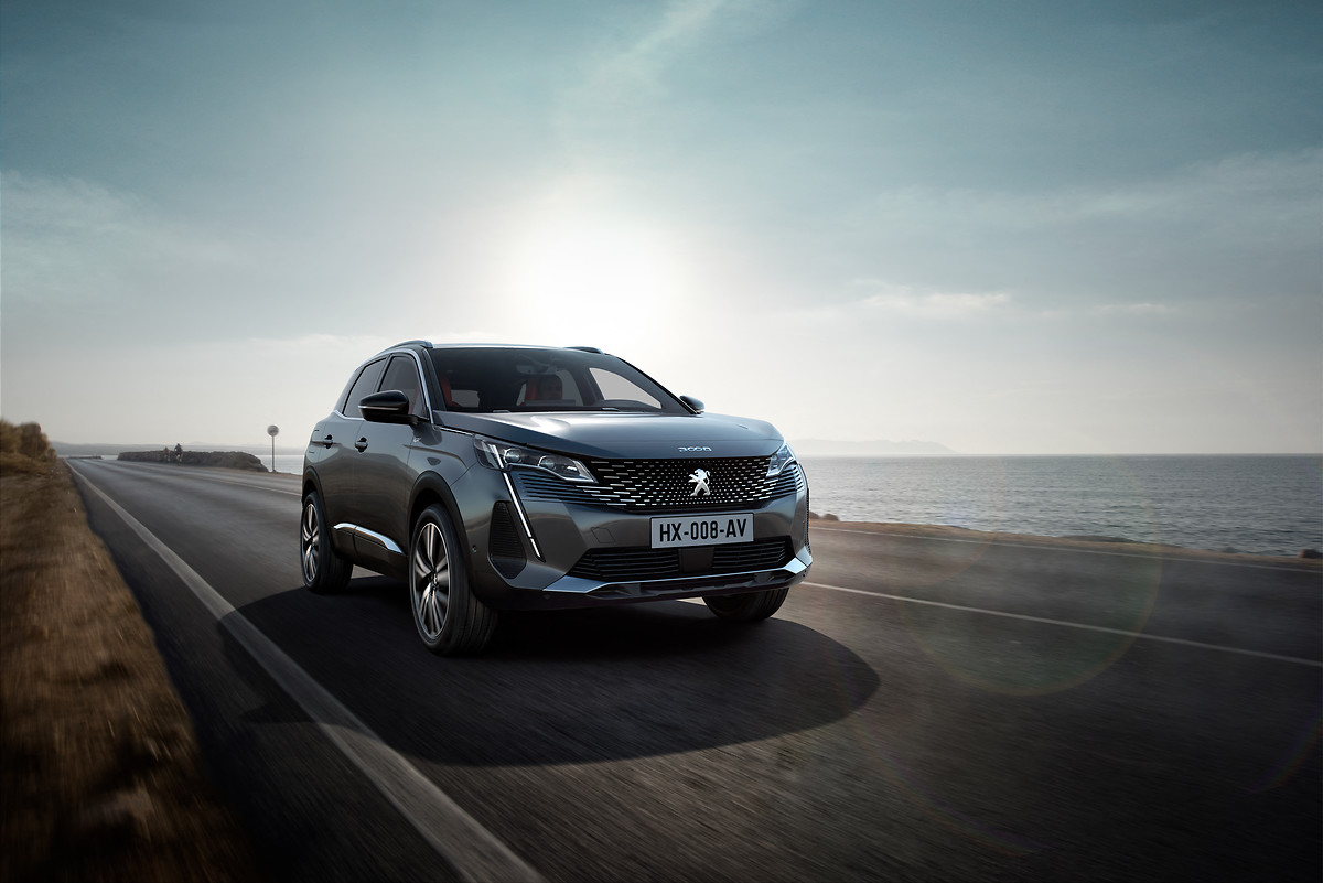 Nowy Peugeot 3008 - lifting francuskiego lidera