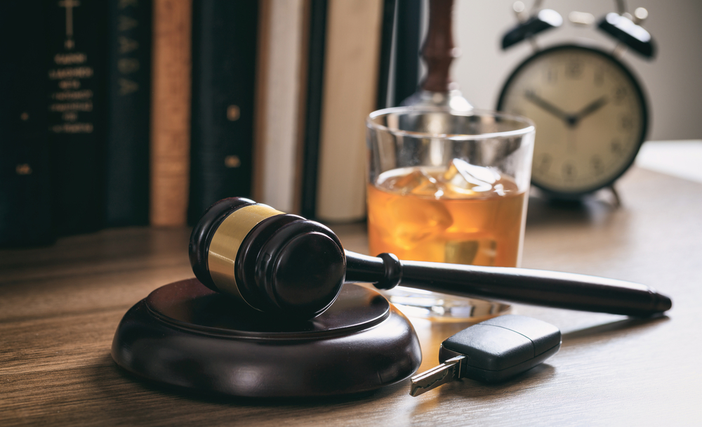 Jazda pod wpływem alkoholu – złagodzenie odpowiedzialności/Fot. Shutterstock