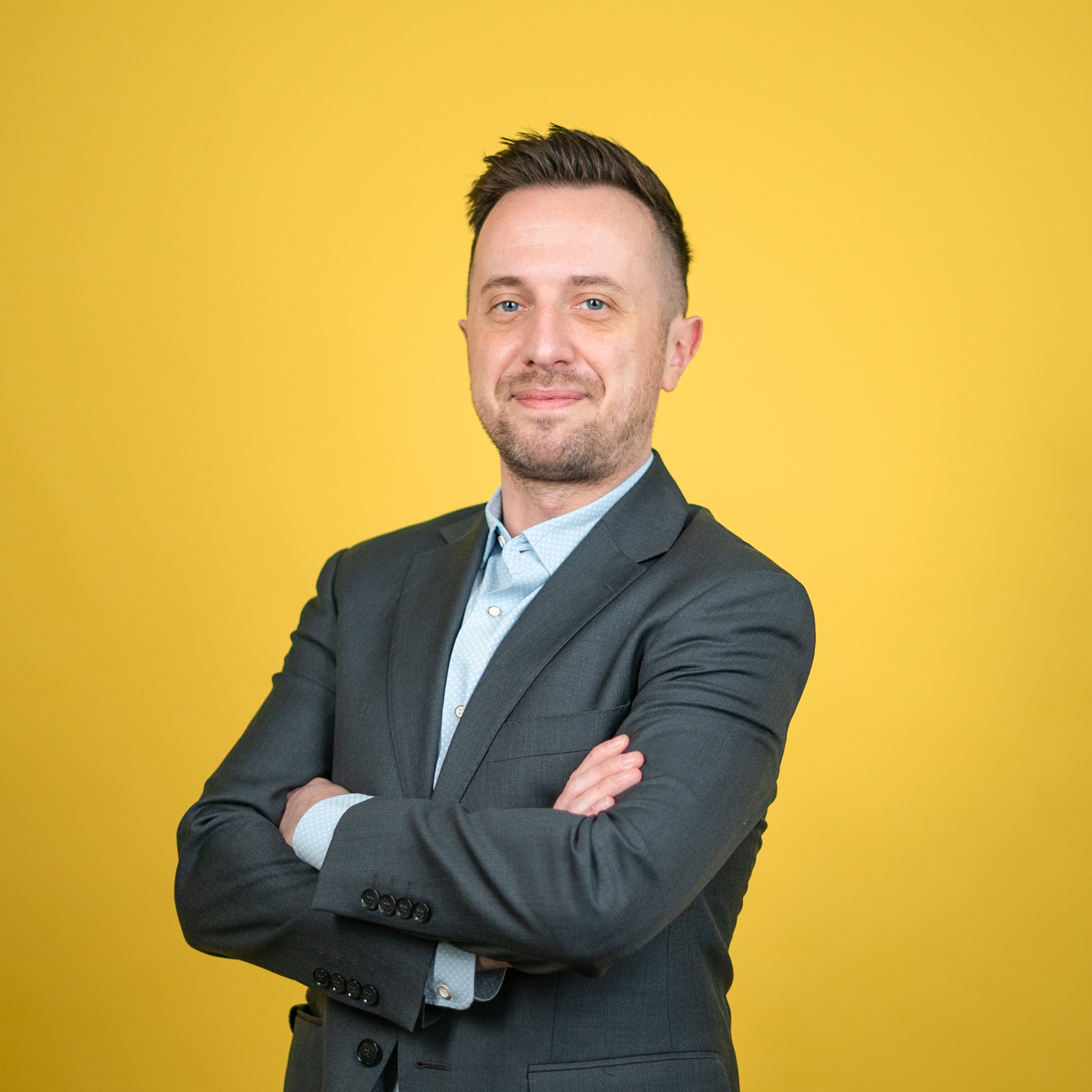 Łukasz Walczak: mniejsi influencerzy dają możliwość dotarcia do węższych grup odbiorców