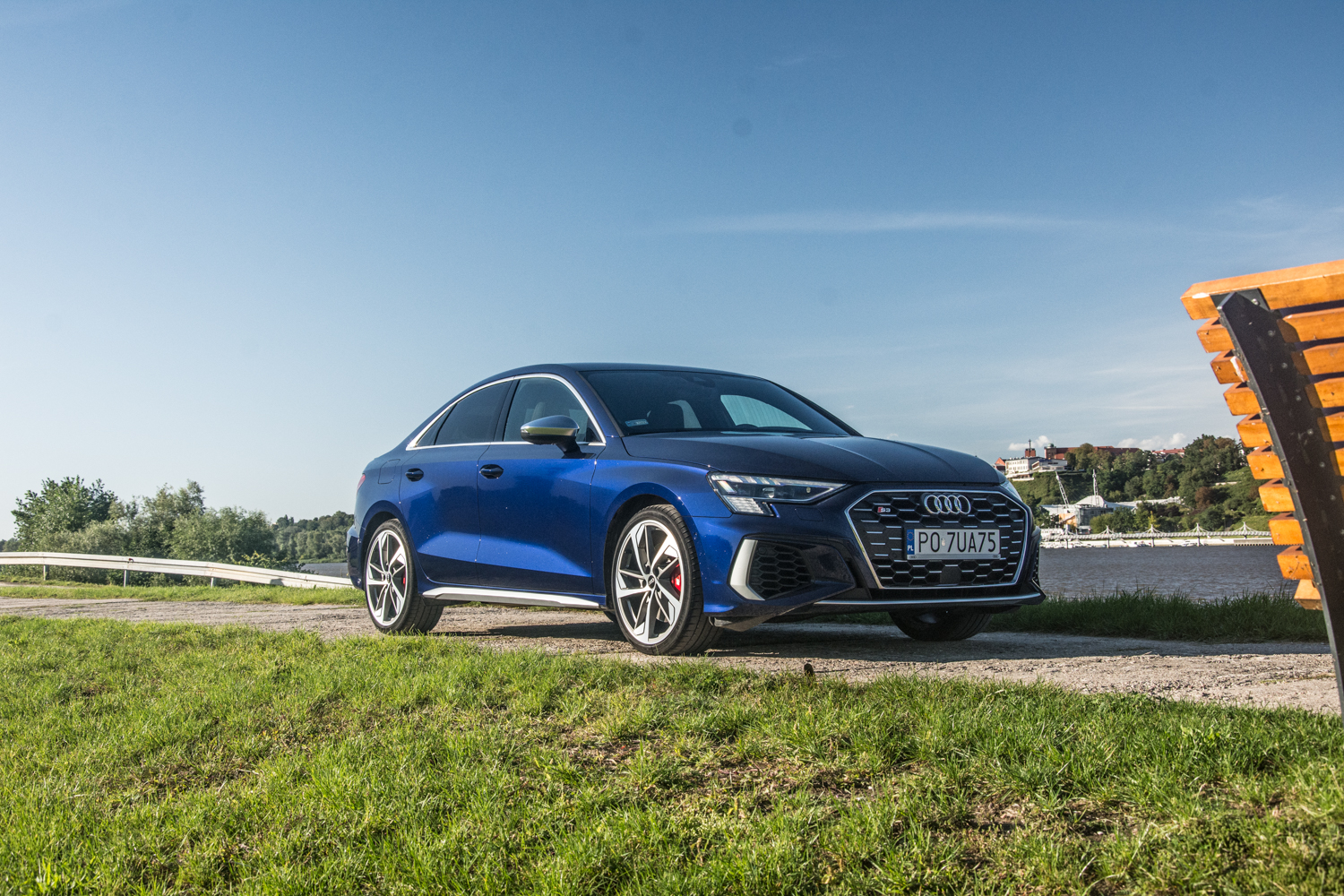 Test: Audi S3 Limousine - 4,8 s. do setki w kompakcie!