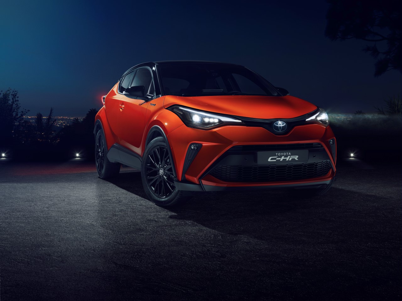 Nowa Toyota C-HR - do cennika trafia Hybrid Dynamic Force