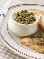 Tapenade z zielonych oliwek