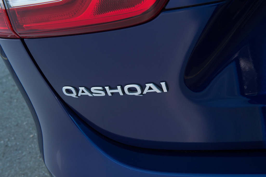 Hybrydowy Qashqai Nissan z nowymi silnikami Infor.pl