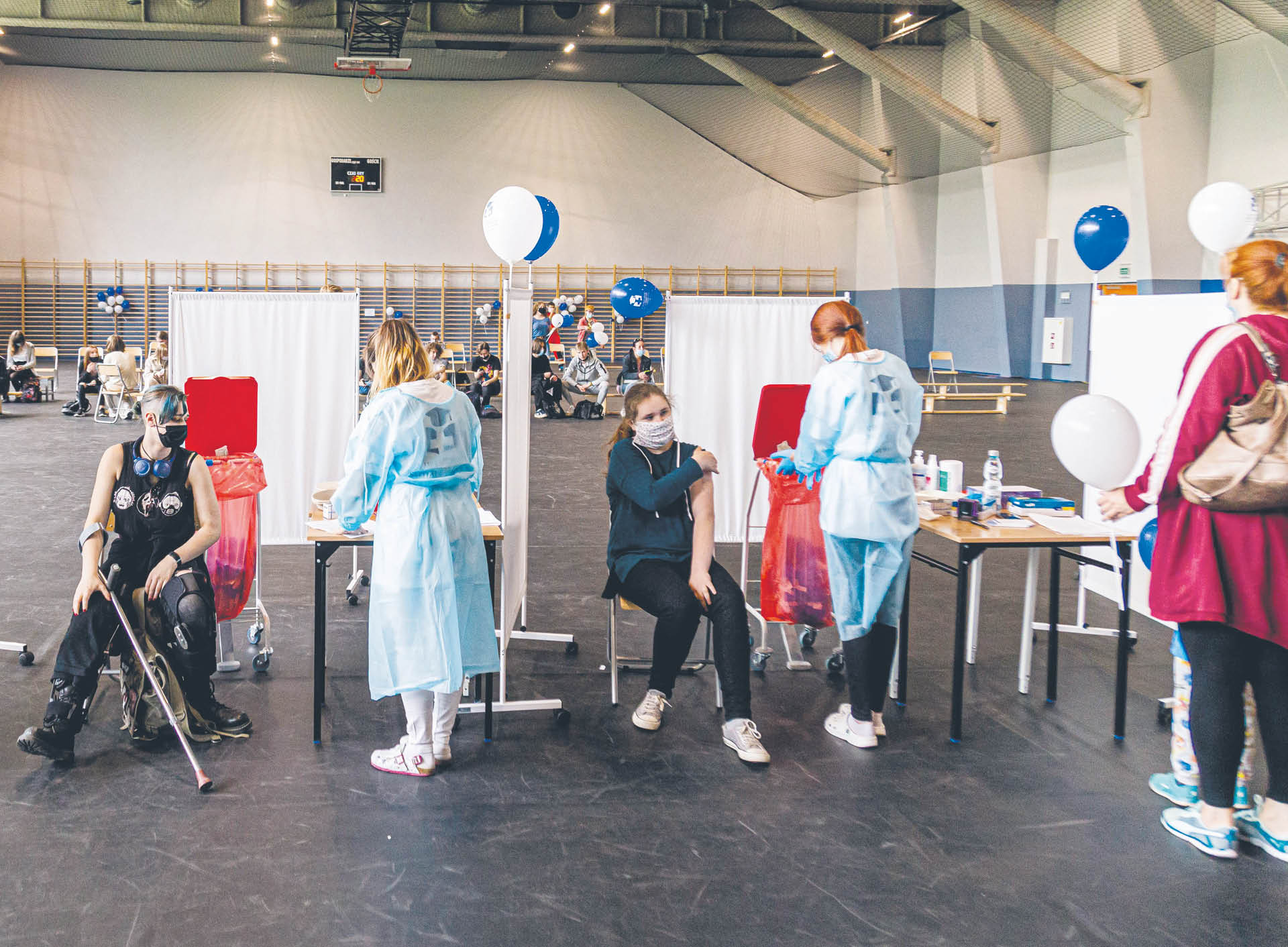 Organizacja szczepień przeciwko COVID-19 w szkołach