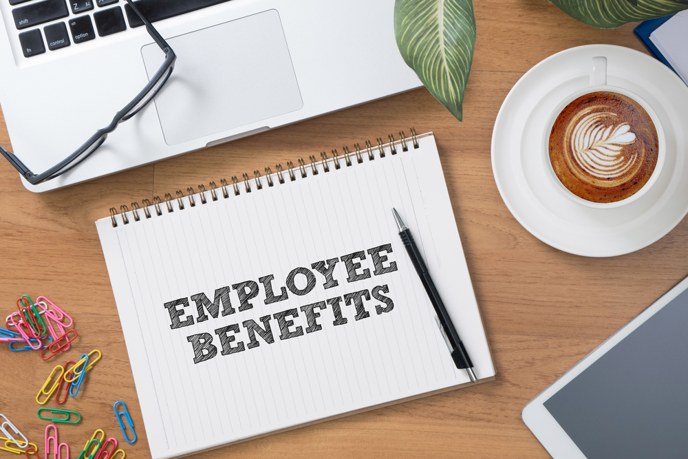 Benefity pracownicze, pozapłacowe, bonusy, dodatki do wynagrodzenia - przykłady