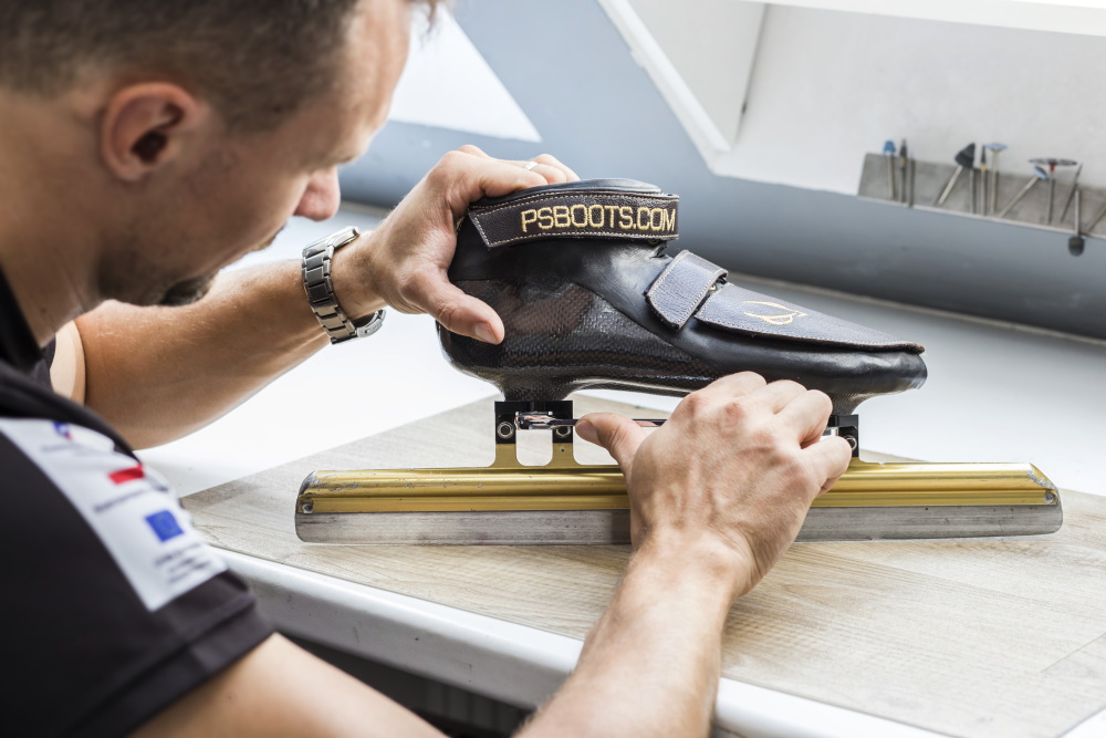 Wprowadzenie na rynek specjalistycznych indywidualnie wykonanych butów do jazdy szybkiej na łyżwach i rolkach/Psycho Sparrow Boots Sp. z o.o.