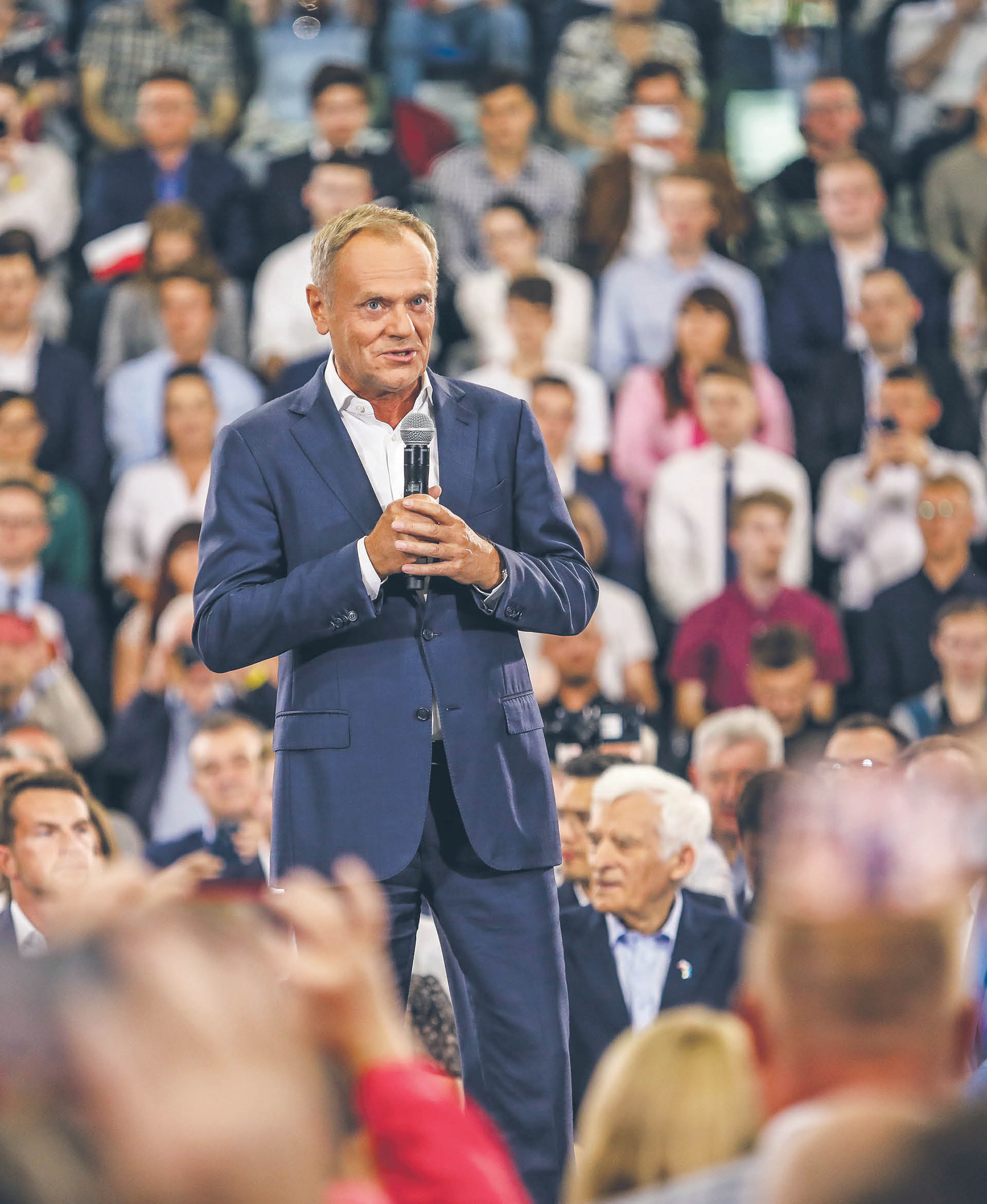 Lider Platformy Obywatelskiej Donald Tusk na sobotniej konwencji w Radomiu