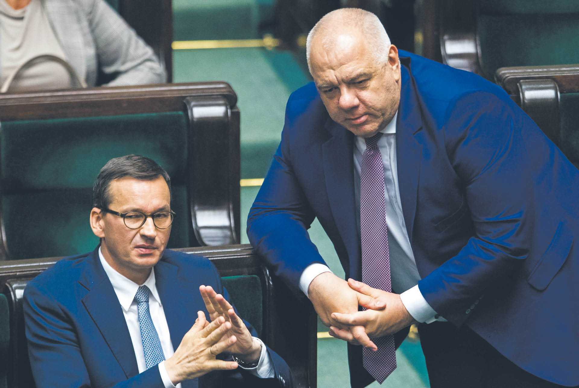 Premier Mateusz Morawiecki i wicepremier Jacek Sasin