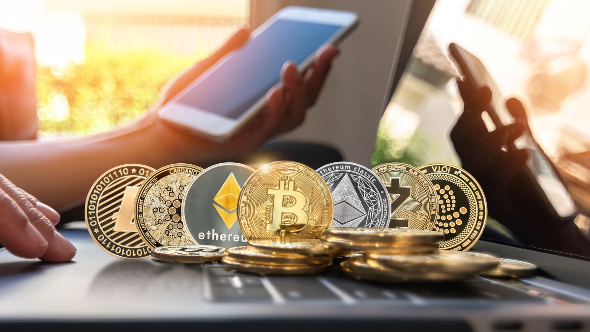 Bitcoin ETF bez podatku? Jak działa inwestowanie przez IKE/IKZE i co naprawdę daje zwolnienie z podatku Belki