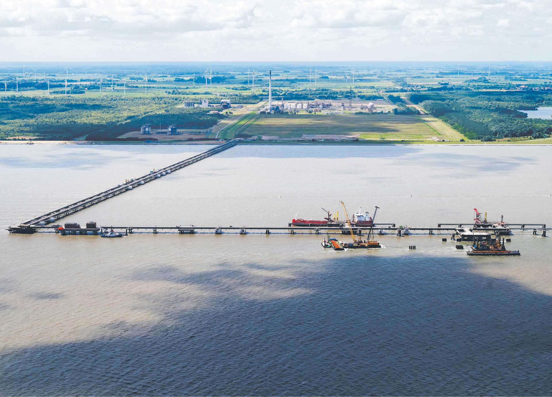 W pobliżu miejscowości Wilhelmshaven w Niemczech powstaje terminal do przyjmowania skroplonego gazu drogą morską