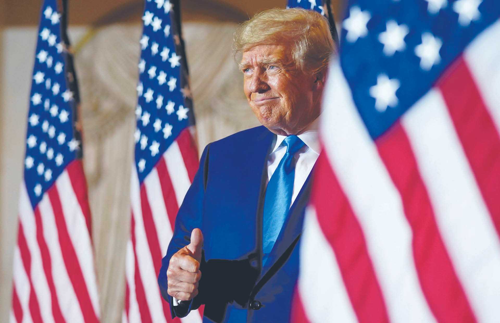 Były prezydent Stanów Zjednoczonych Donald Trump w Mar-a-Lago przemawia w dniu wyborów