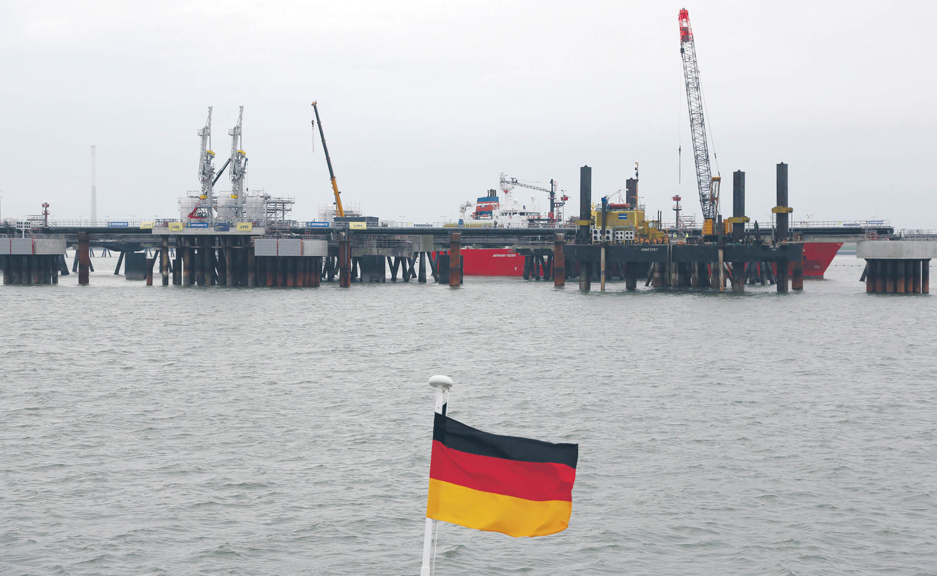 Budowany terminal LNG w Wilhelmshaven
