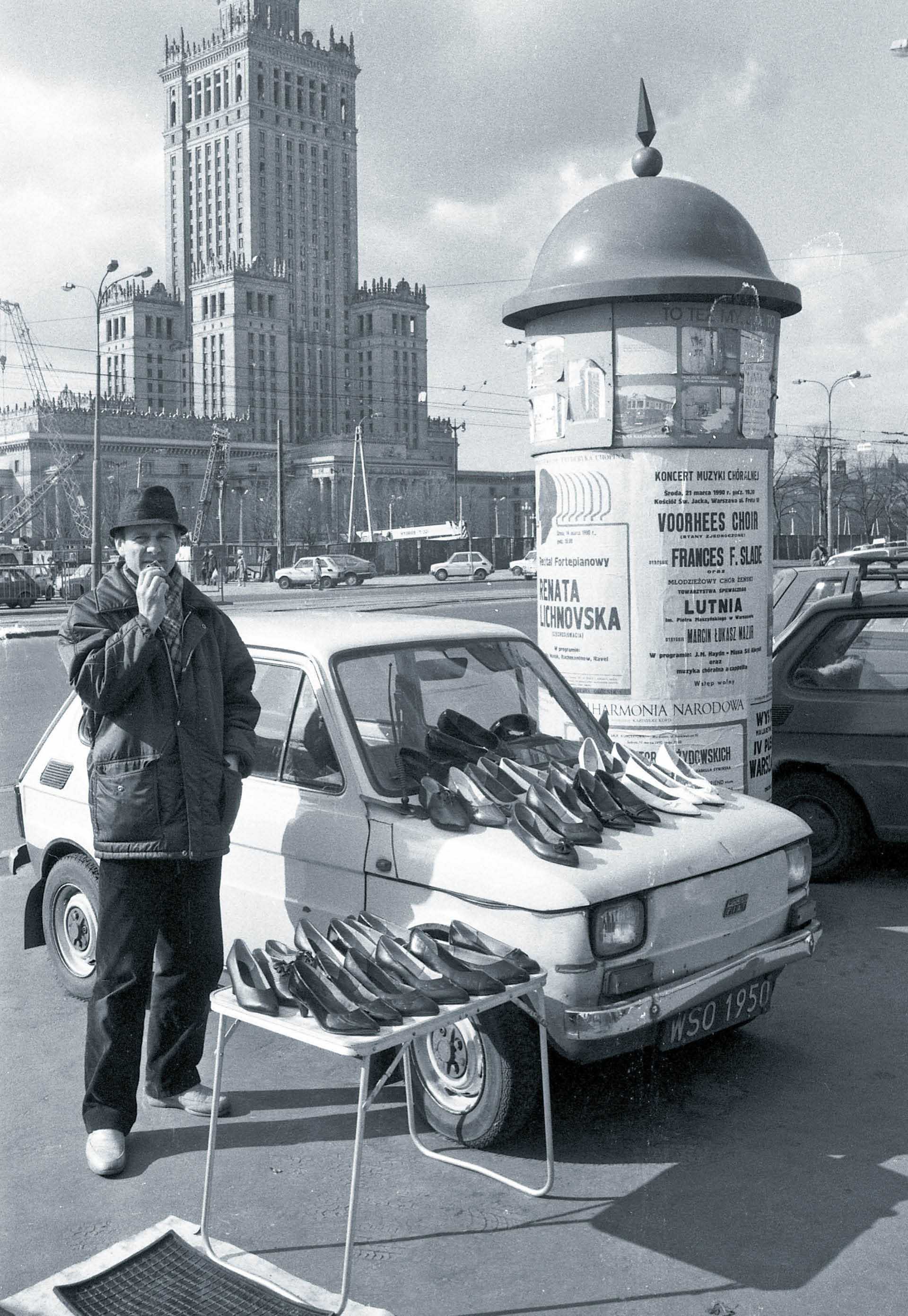 „Łatwo jest krytykować i bujać w obłokach. Ja wolę, mimo wszystko, doceniać dorobek, którego negować nie można”.Warszawa, 12 marca 1990 r.