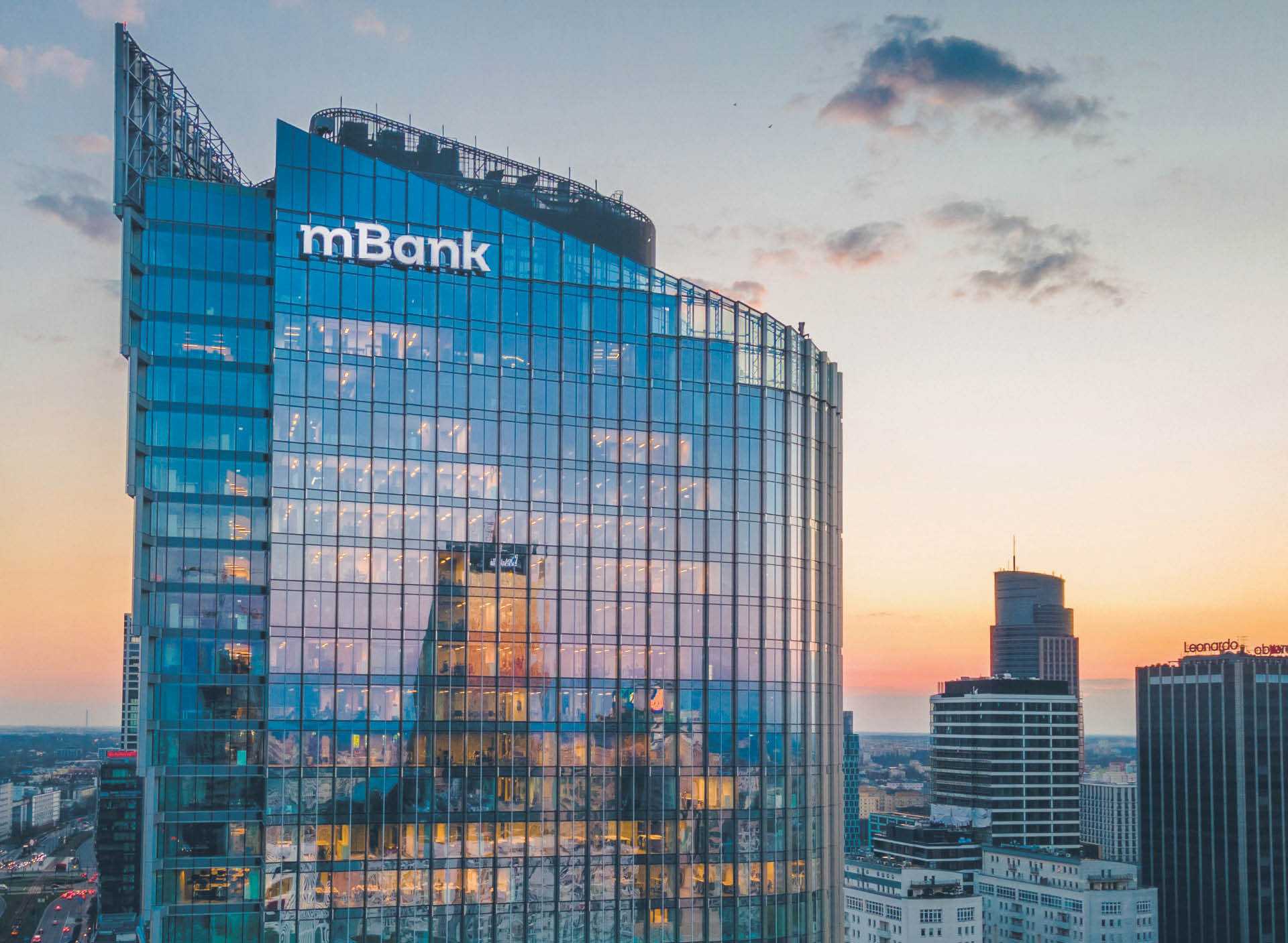 Grupa mBank: „Stosowany przez mFinanse model współpracy jest zgodny z przepisami prawa, w tym prawa bankowego”