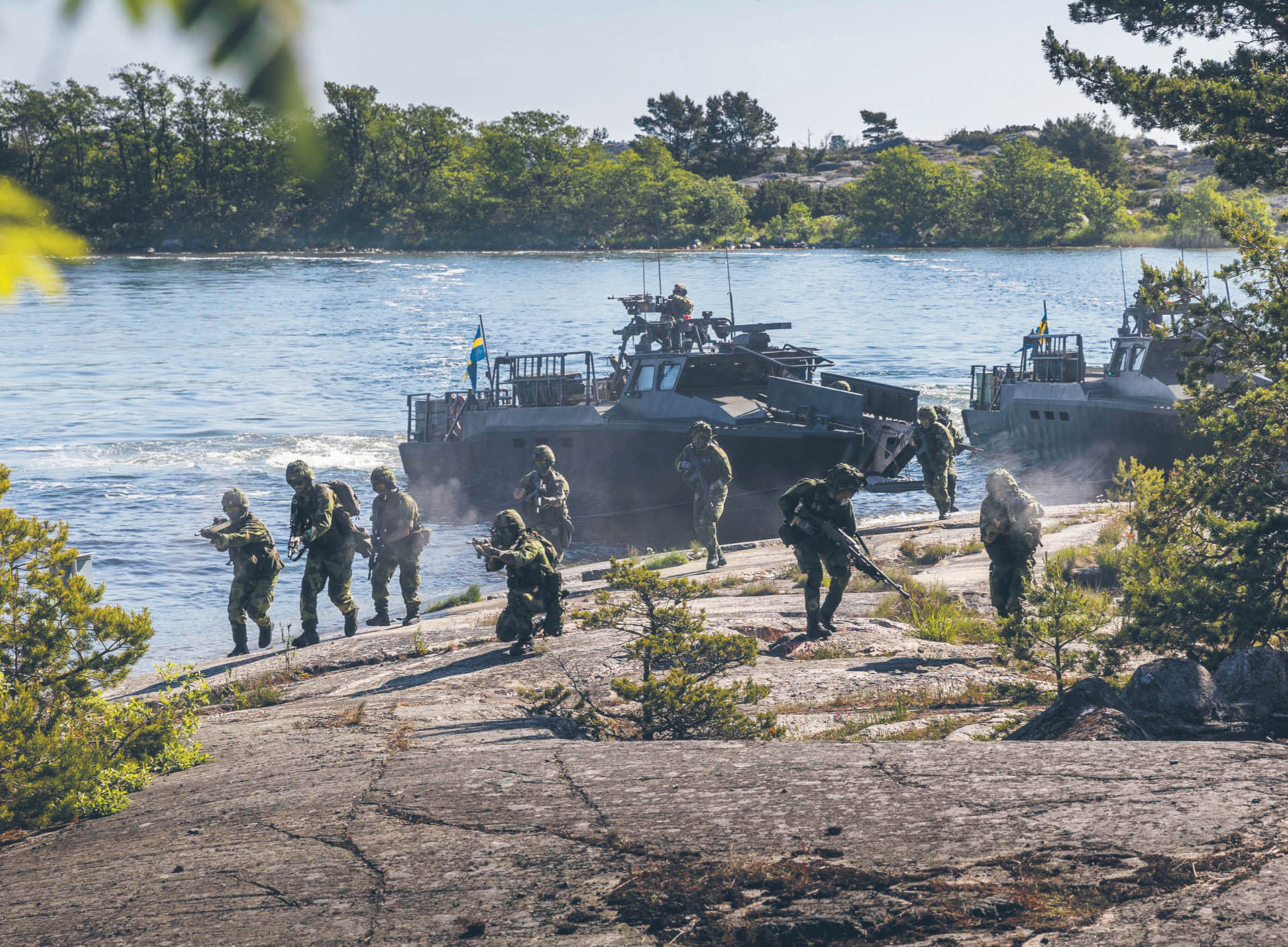 Szwedzcy żołnierze podczas wspólnych manewrów z NATO, czerwiec 2022 r.