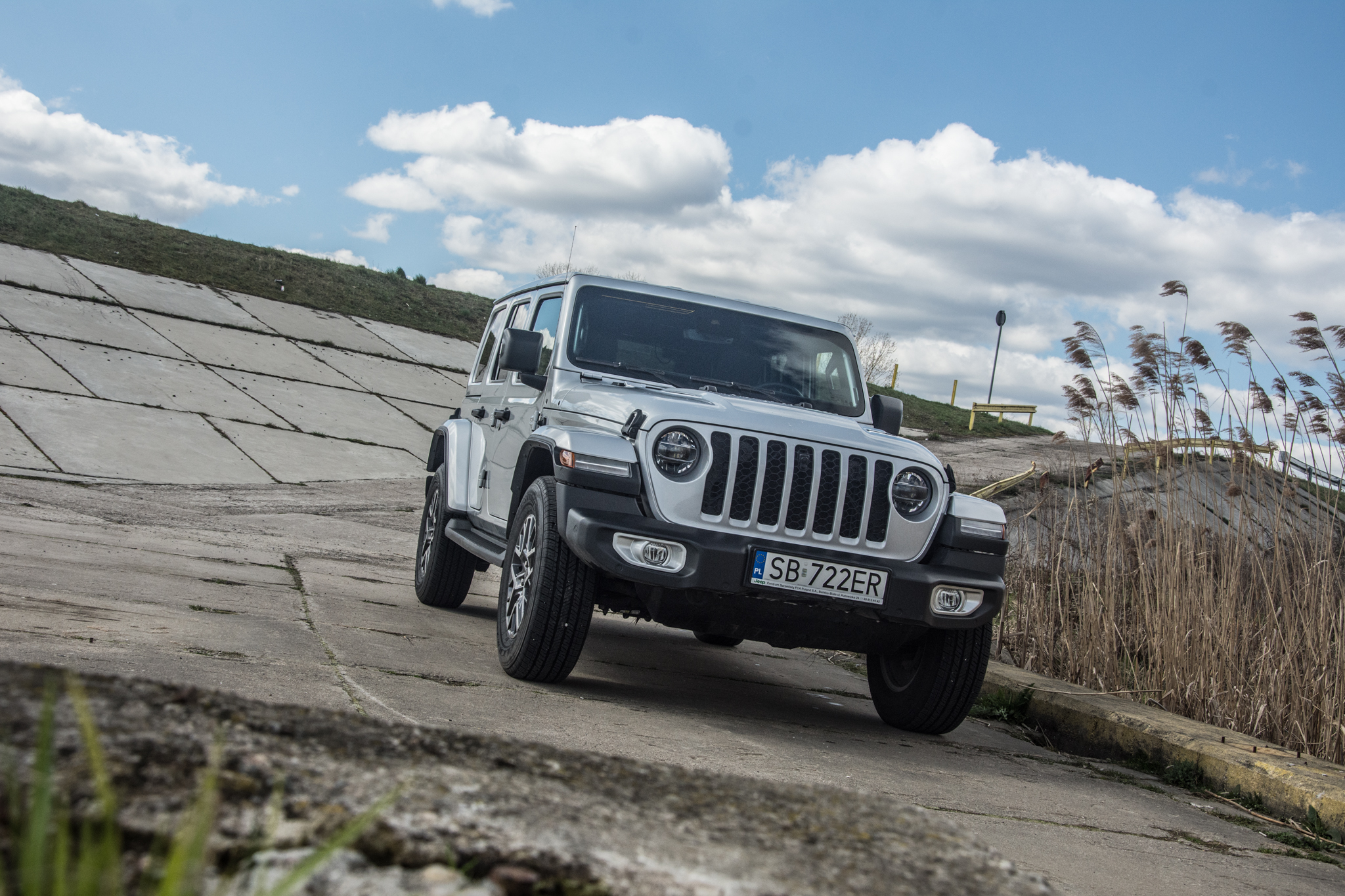 Test Jeep Wrangler 4XE Sahara, Jeep Wrangler 4XE Sahara, test Jeep Wrangler 4XE, Jeep Wrangler plug-in, hybrydowy Jeep Wrangler, Jeep Wrangler plug-in hybrid