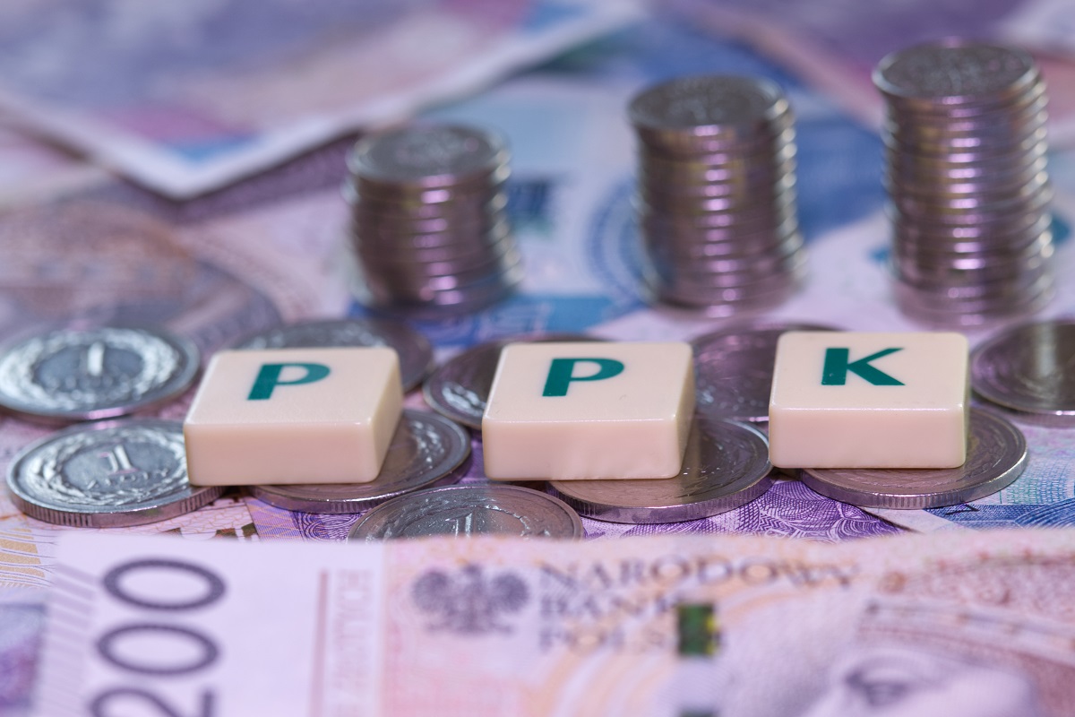 Pokaźne zyski z PPK: 135-181 % przez ponad 5 lat. Jak sprawdzić stan rachunku PPK? Wypłacić można zawsze ale przed 60 urodzinami są potrącenia