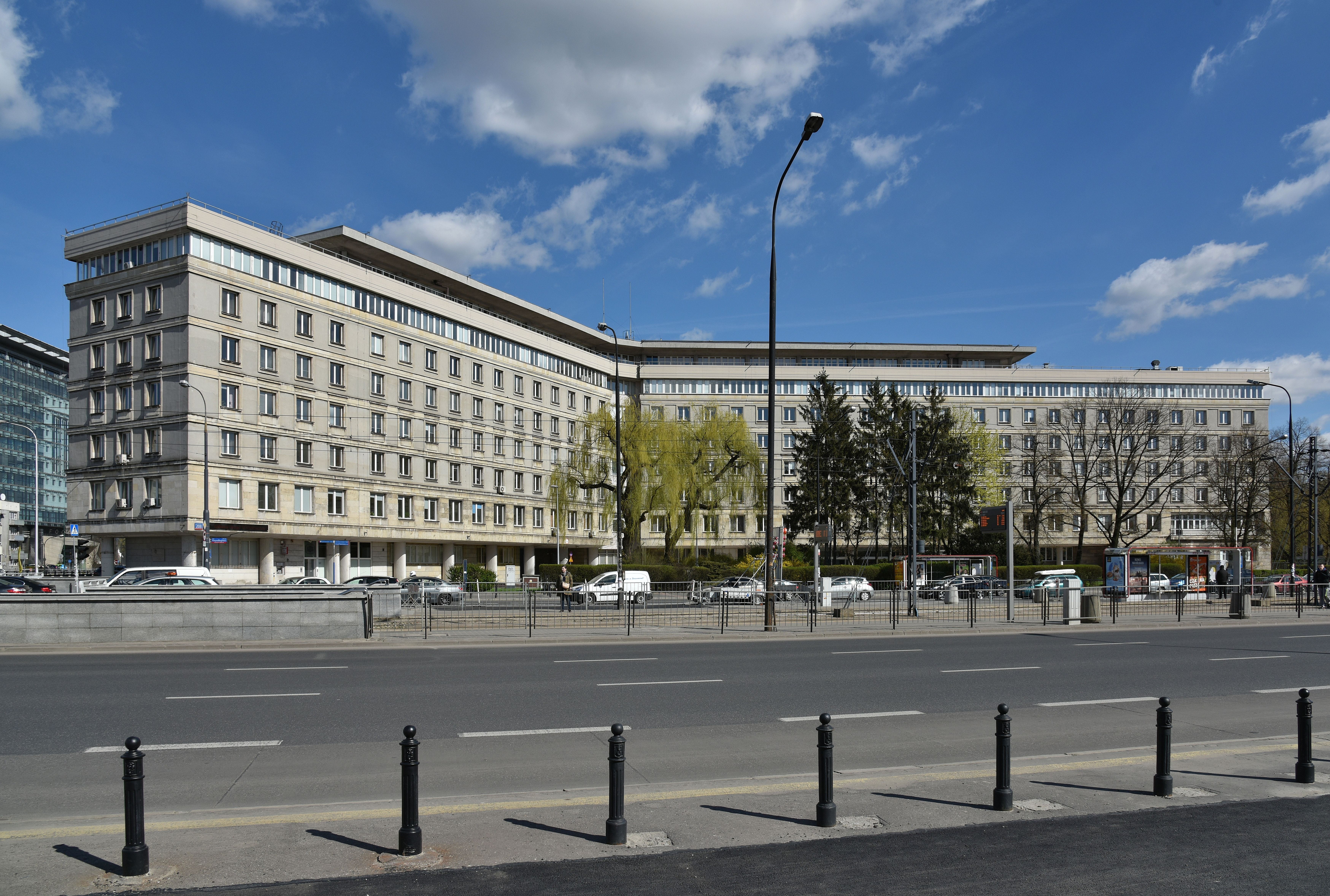 Przeciętne wynagrodzenie w II kwartale 2025 r. wyniosło 8 748,63 zł [GUS]