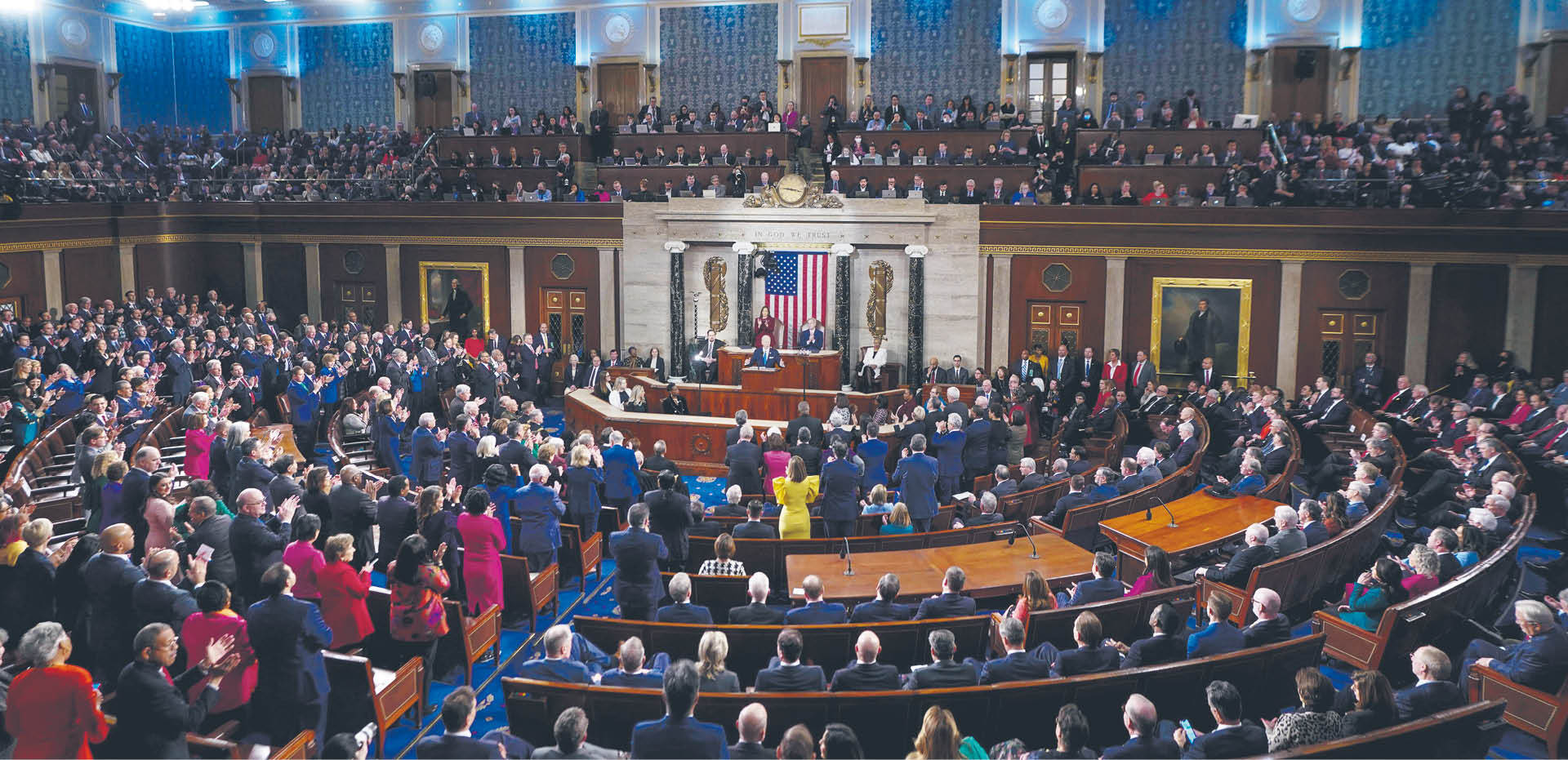 Kontrolujący Izbę Reprezentantów republikanie krytykują Senat, że działa powoli i przegłosowuje niewiele ustaw