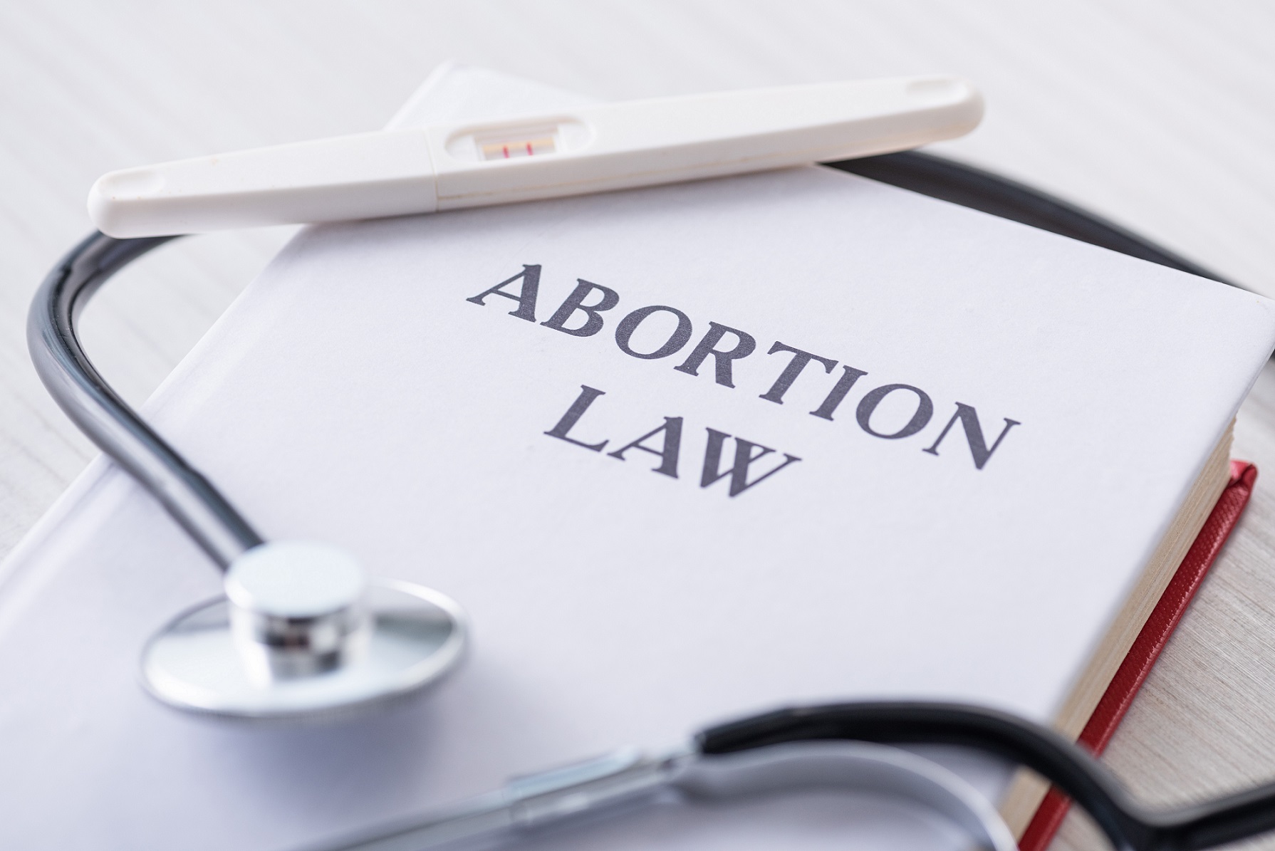 Do Sejmu wpłynęły dwa projekty Lewicy dotyczące przepisów aborcyjnych