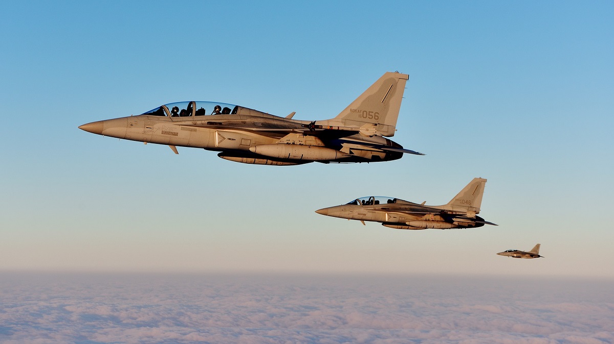 Sondaż: większość Polaków przeciw nowemu podatkowi na armię. Kto popiera, a kto jest na „nie”?