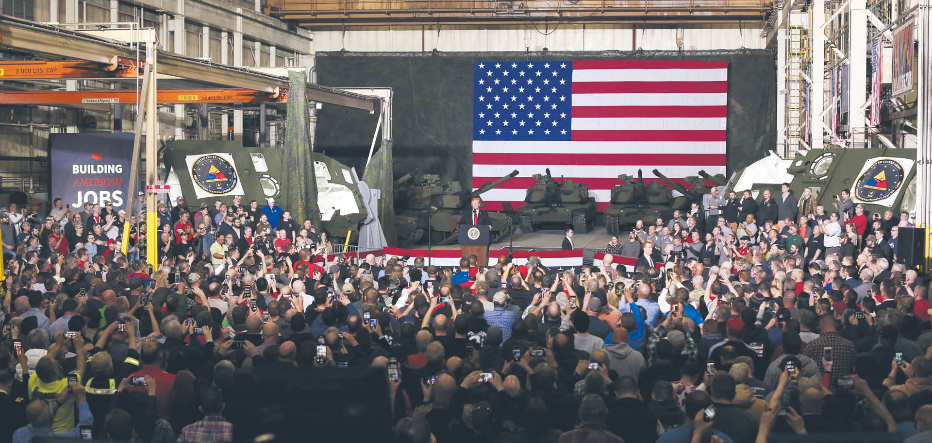 Donald Trump przemawia w rządowej fabryce zbrojeniowej w Limie w stanie Ohio, 20 marca 2019 r.