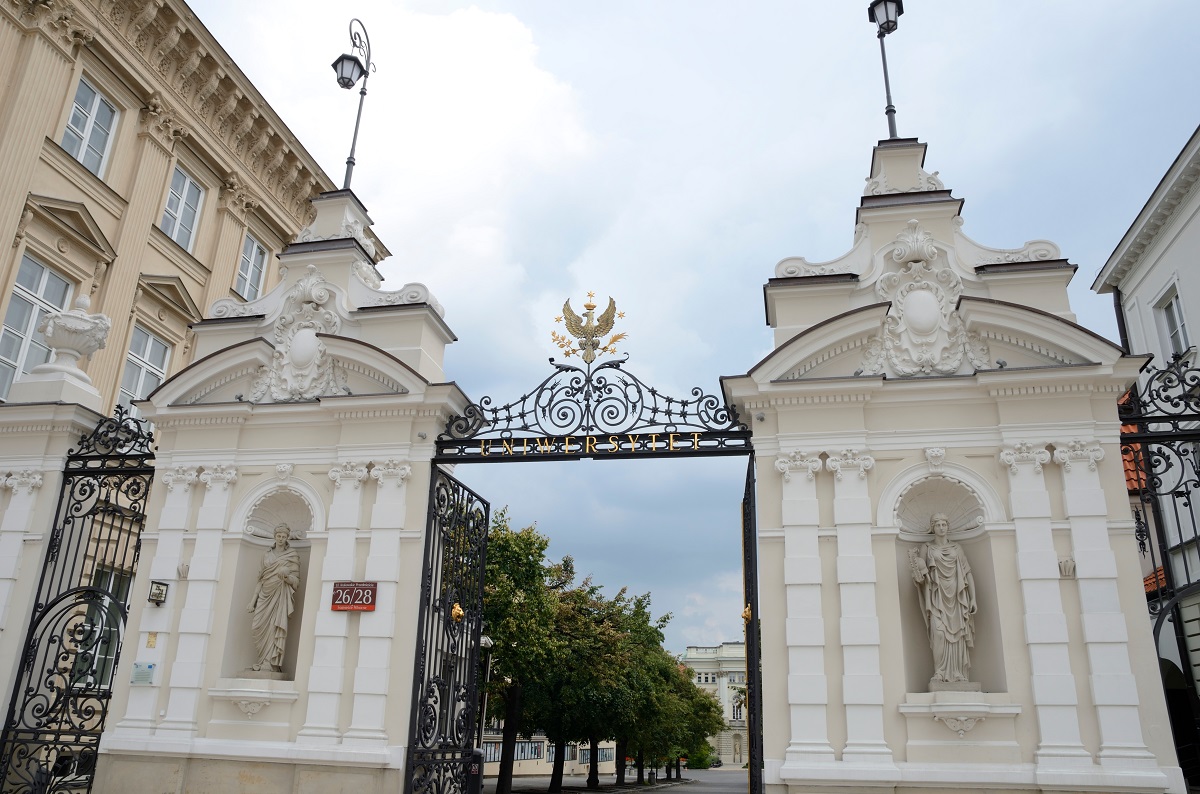 Uwaga: zabójstwo na Uniwersytecie Warszawskim