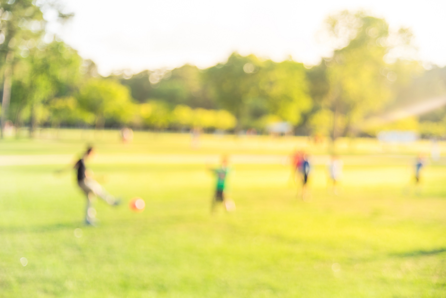 Czy ośrodek sportu płaci podatek od nieruchomości, z których korzysta w ramach trwałego zarządu?