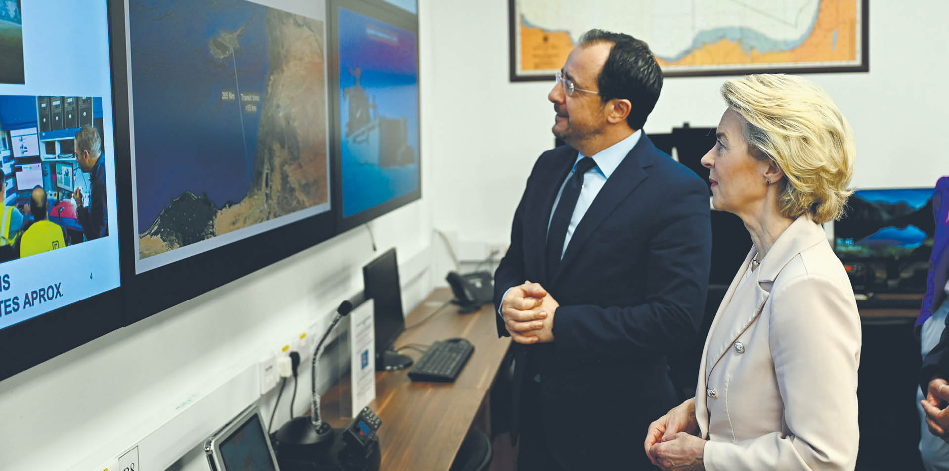 Prezydent Cypru Nikos Christodulidis zwiedził wspólnie z Ursulą von der Leyen, szefową KE, koordynujące pomoc dla ofiar katastrof lotniczych i morskich centrum w Larnace