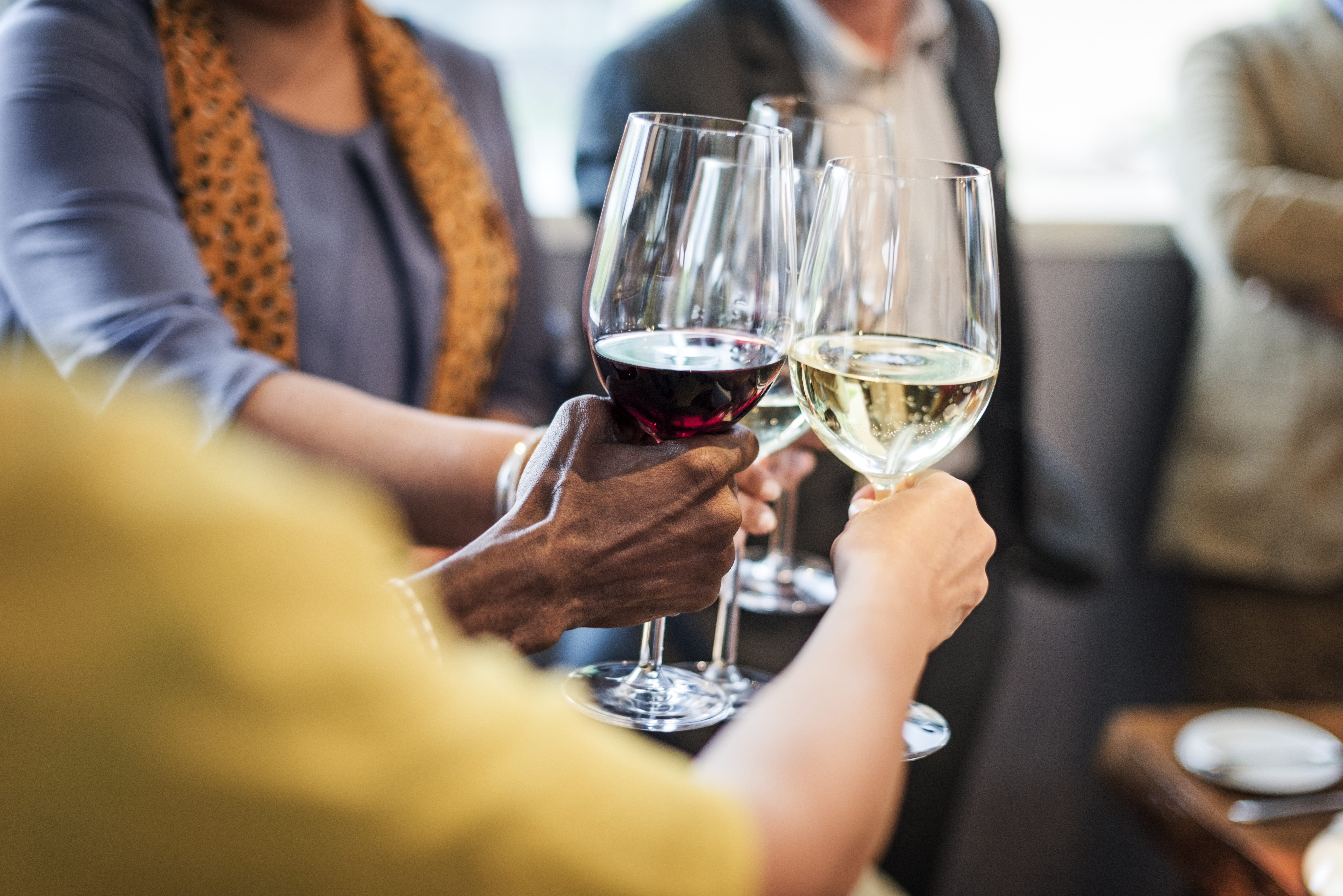 Wino nie jest problemem. Winiarze o skutkach nocnej prohibicji
