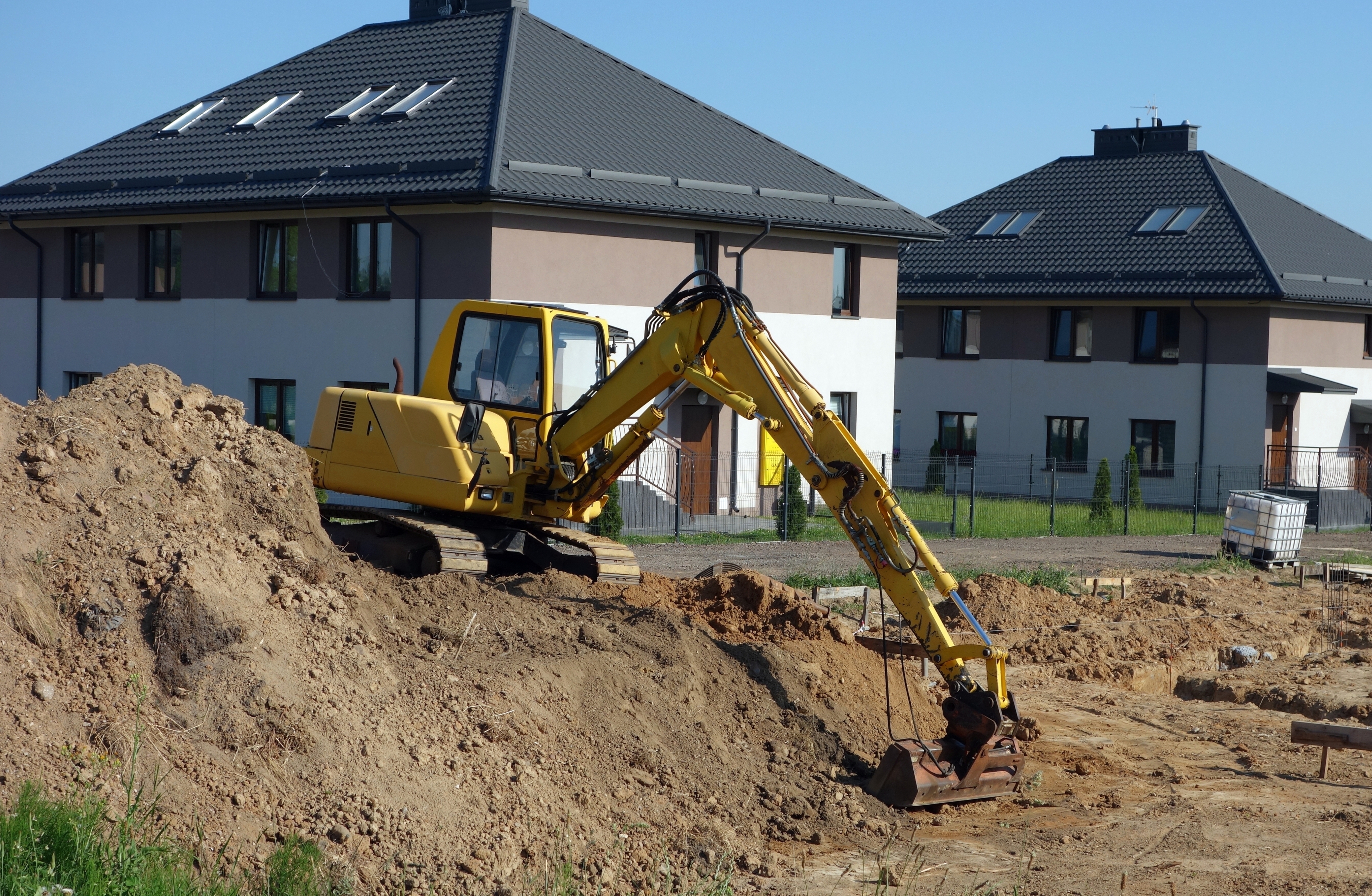 Koniec z pozwoleniami na budowę. Rząd podjął ważną decyzję