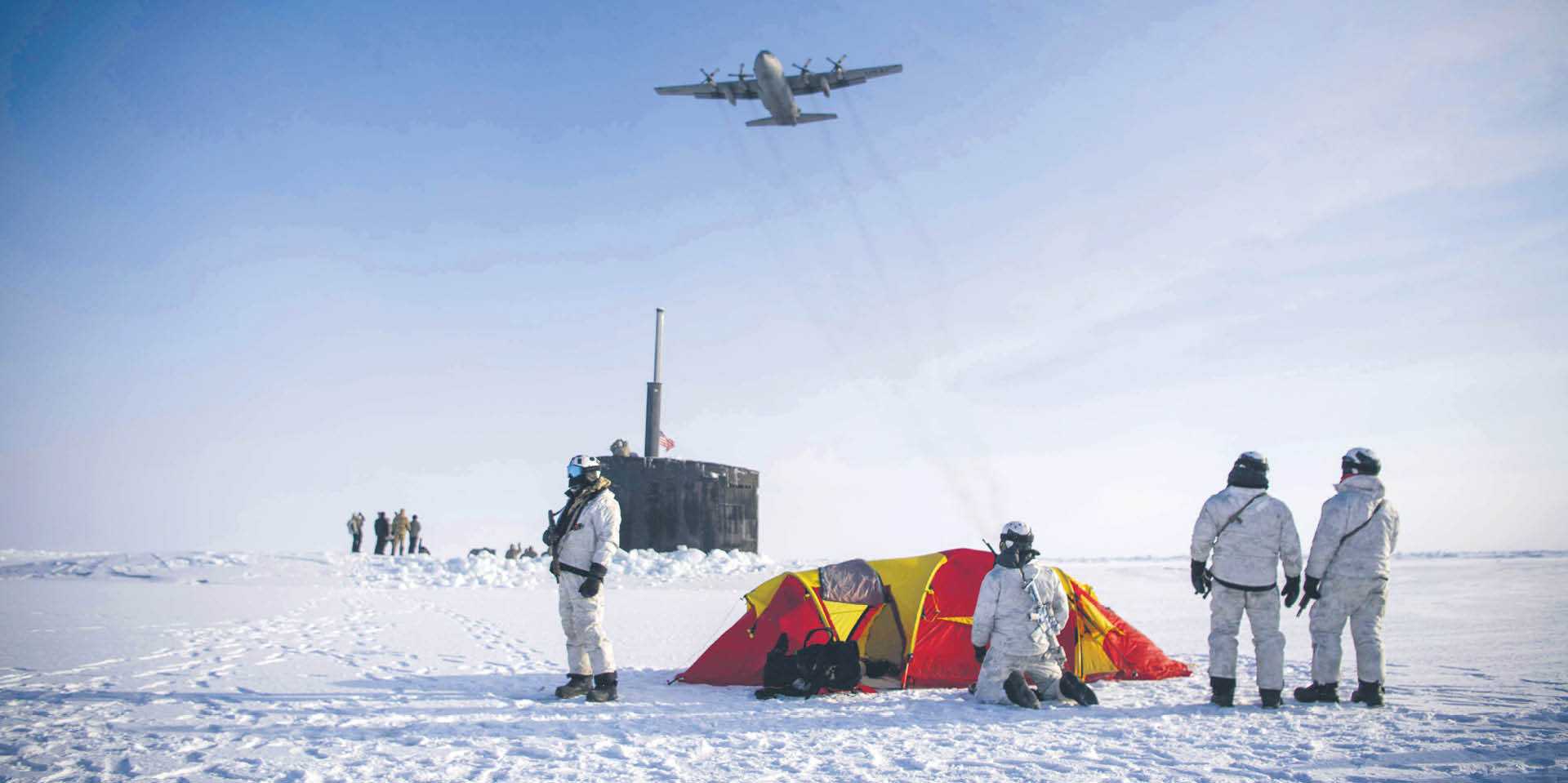 Ćwiczenia Arctic Edge 24, w których wzięli udziałamerykańscy i norwescy żołnierze. Ocean Arktyczny, 9 marca 2024 r.