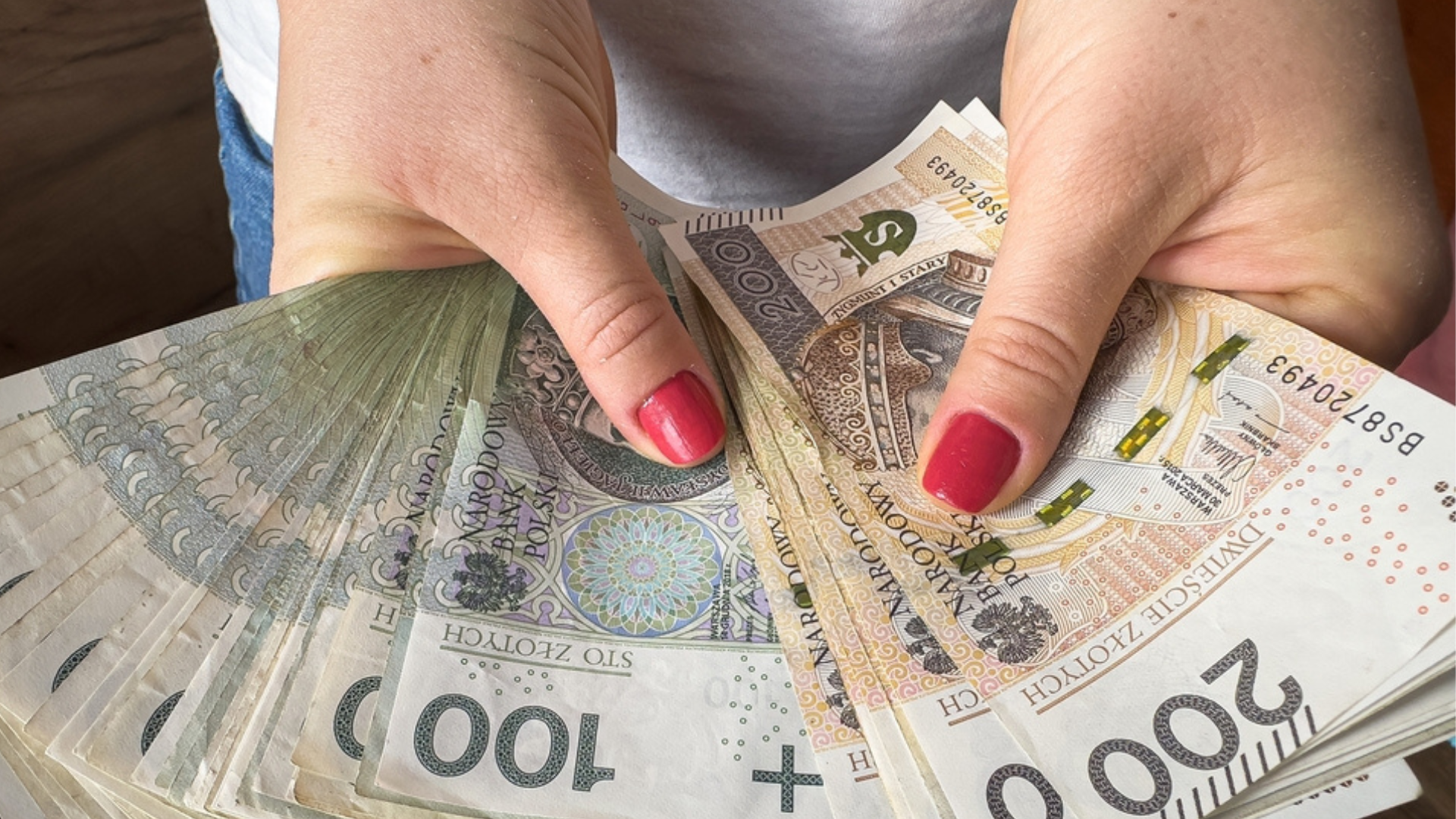 300+ dla wszystkich ucznia do 24 roku życia. Wnioski tylko do 30 listopada