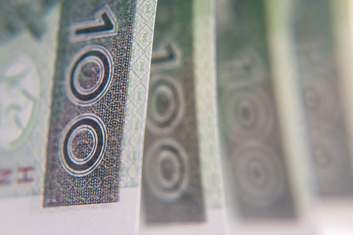 MOPS żądają tysięcy złotych świadczenia pielęgnacyjnego. WSA różnie orzekają. Można przegrać 20 000 zł. Można wygrać 9000 zł