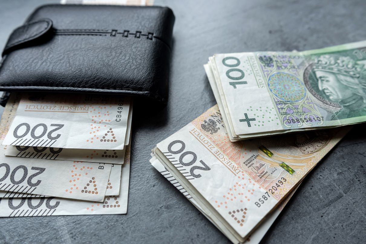 Na otarcie łez rodzina może otrzymać rentę rodzinną albo rentę wdowią. ZUS zatrzyma 550 000 zł kapitału emerytalnego