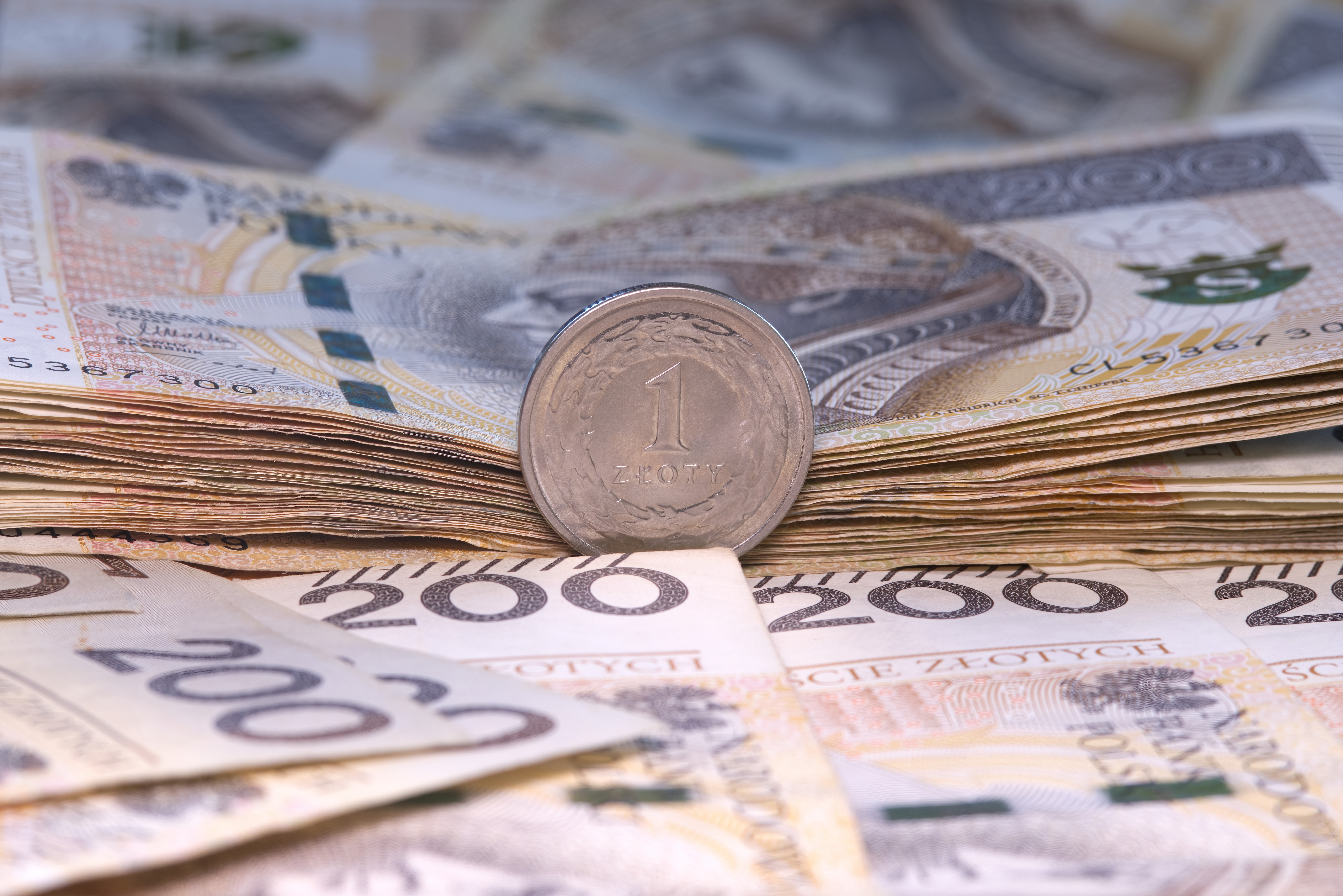 Wyższe wynagrodzenia młodocianych i nowe stawki wpłat na PFRON od czerwca 2025 r. – sprawdź, ile wyniosą