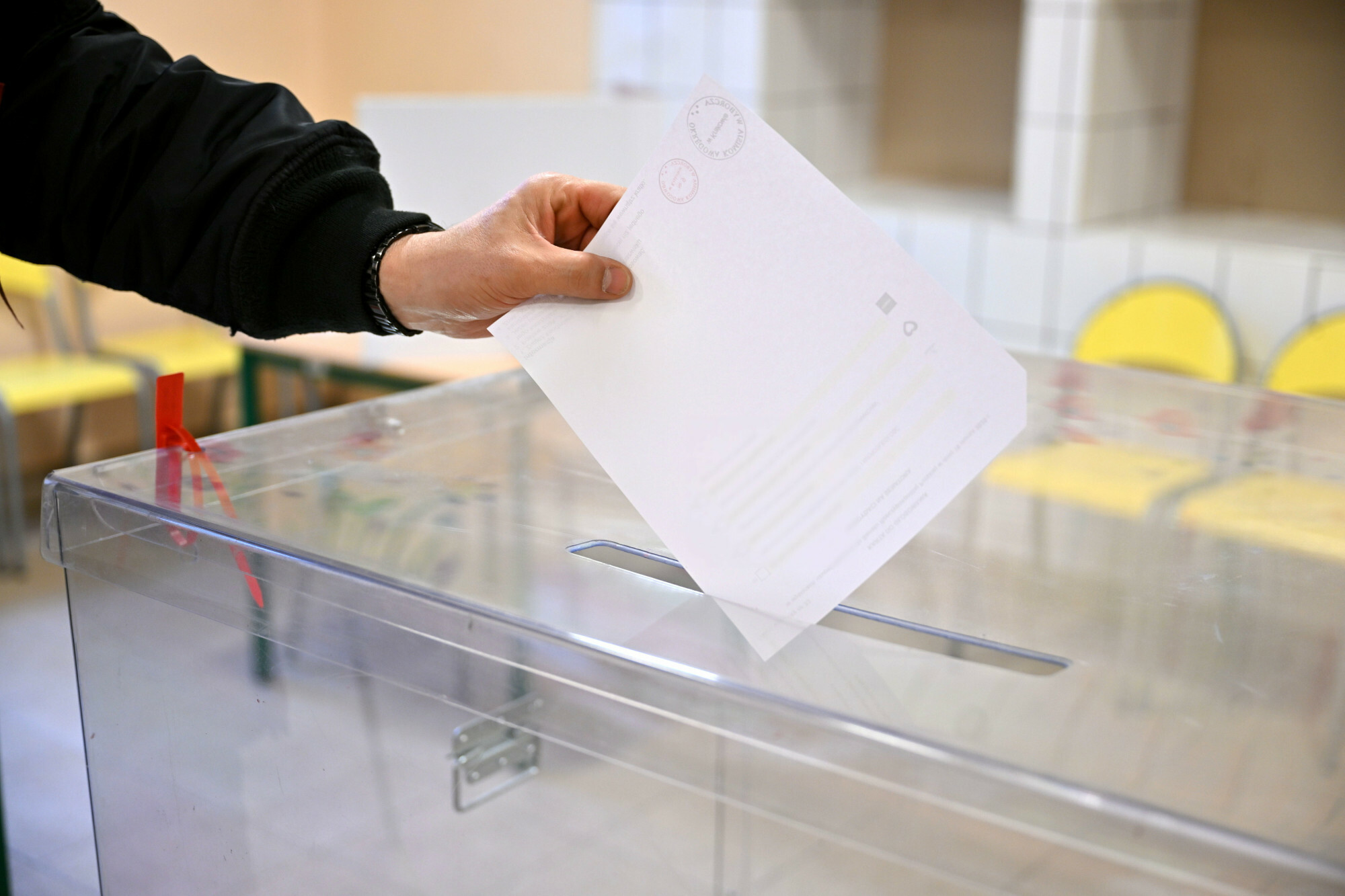 Tylko do 15 maja 2025 r. można składać wnioski o zmianę miejsca głosowania [Wybory Prezydenta RP 2025 r.]