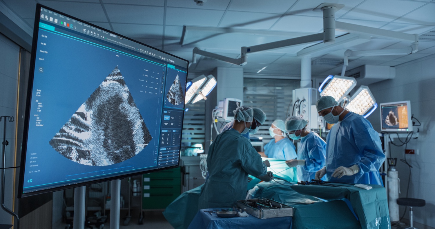 Blisko 50% chirurgów wykonuje mniej niż 40 zabiegów rocznie. Co dzieje się w chirurgii wspomaganej robotem w Polsce?