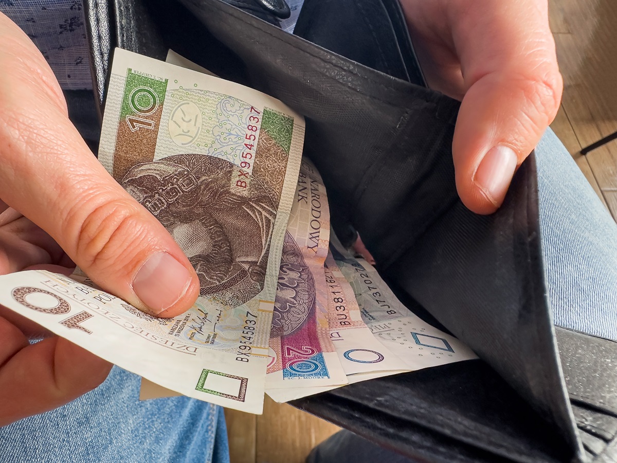 273 zł więcej do emerytury do 15 lipca 2025. Sprawdź, czy Ci przysługuje i pobierz wniosek PDF
