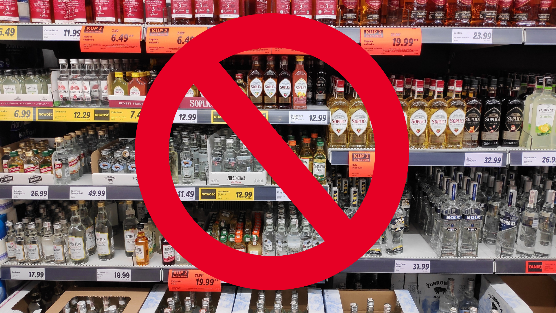 Rząd chce zakazać sprzedaży alkoholu na stacjach benzynowych. Branża alarmuje: to cios w małe firmy