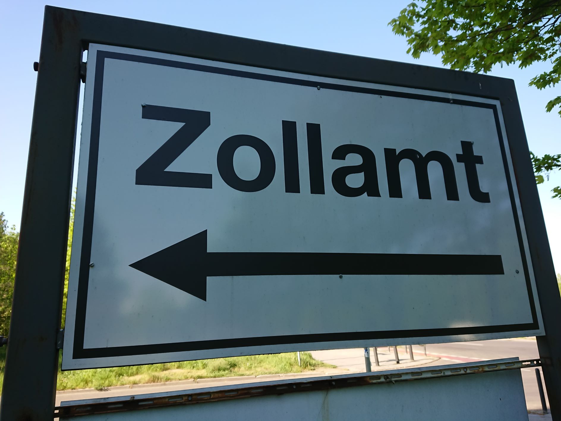 Zgłoszenia do Zollamtu na podstawie § 16 i § 17 AÜG – obowiązki agencji pracy tymczasowej w Niemczech. Jak uniknąć kar?