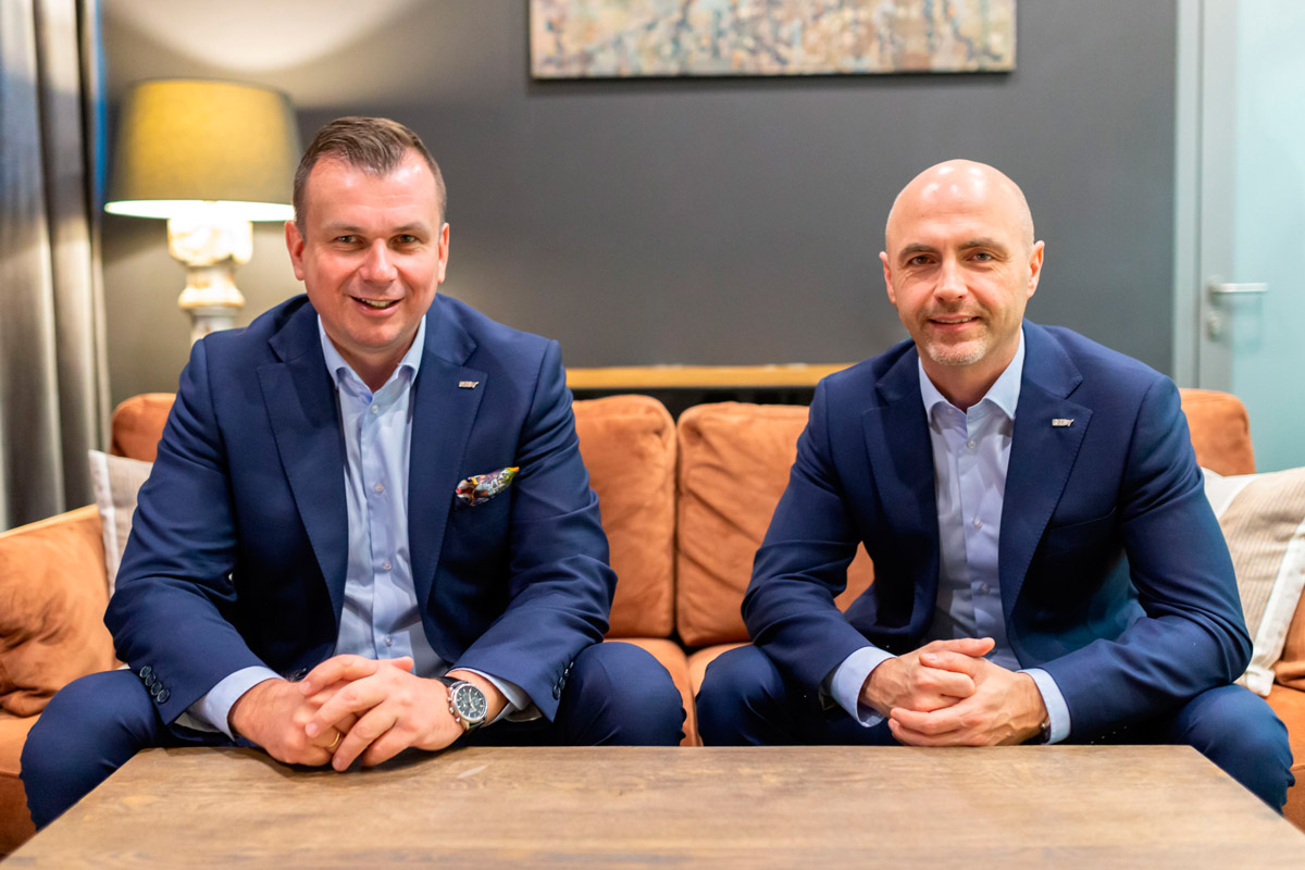 Adam Hamryszczak, prezes oraz Bartosz Górski, wiceprezes Portu Lotniczego Rzeszów-Jasionka
