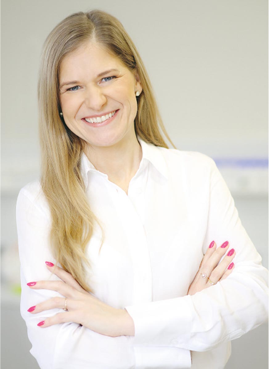 Justyna Dąbrowska, Wiceprezes Zarządu Unipro Sp. z o.o.