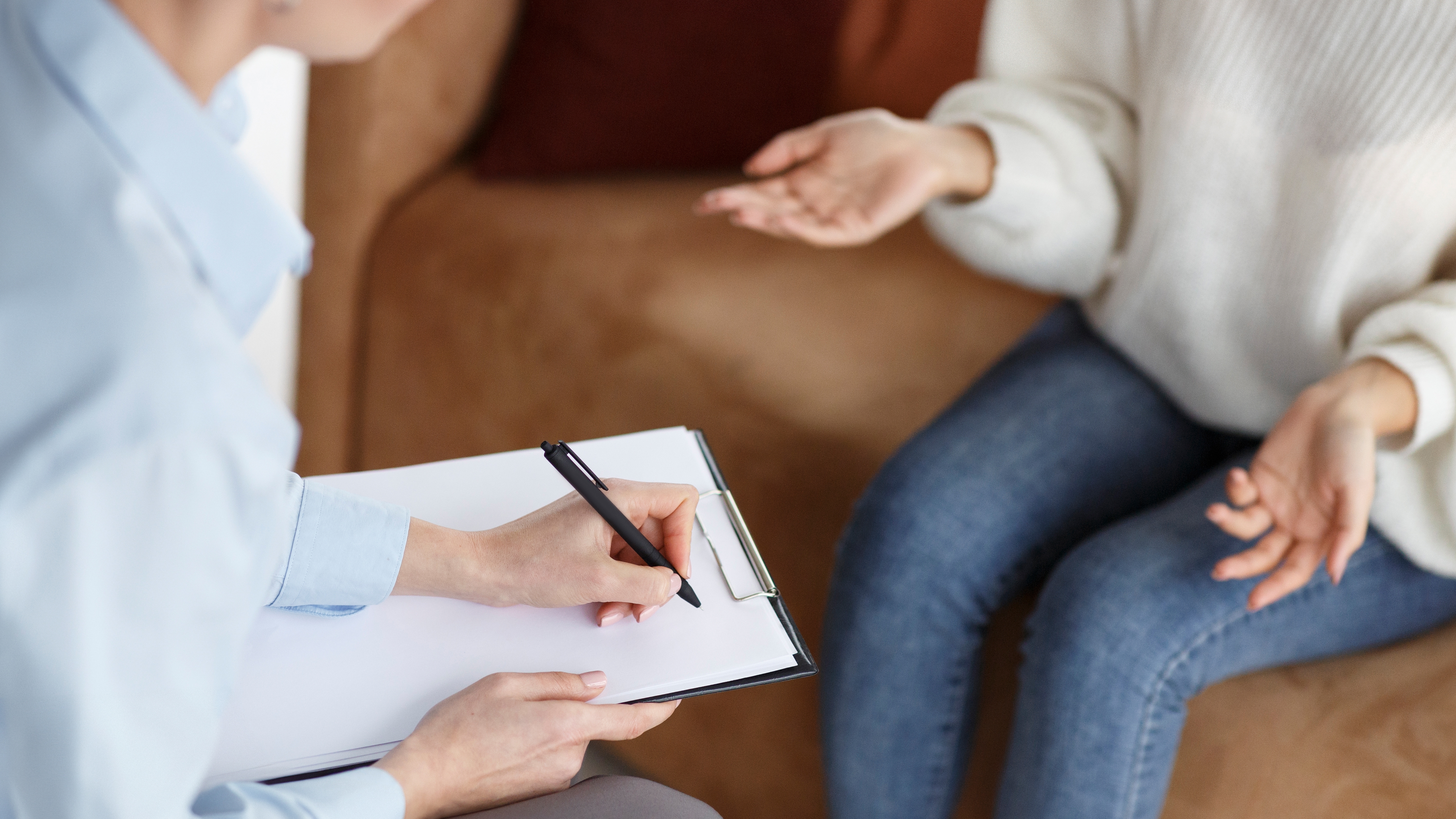 Wsparcie psychologiczne dla pracowników – co warto o nim wiedzieć z perspektywy podatkowej?
