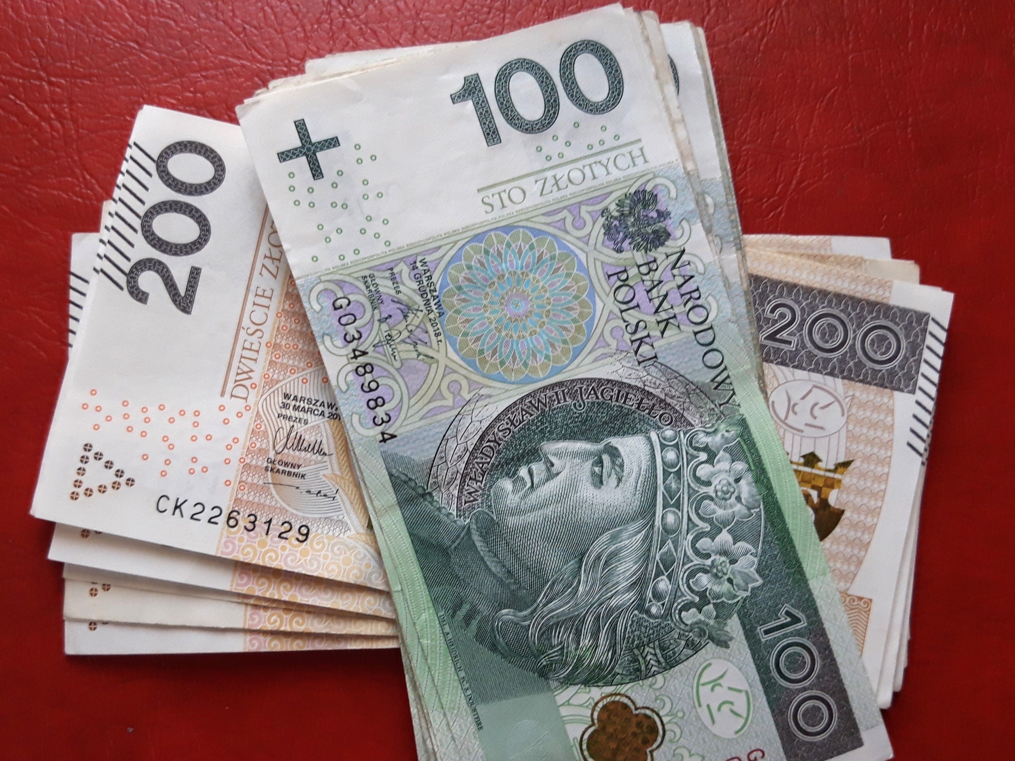 Przeprowadzka dla niższych podatków? Możesz nieświadomie zmienić prawo spadkowe i narazić rodzinę na kłopoty