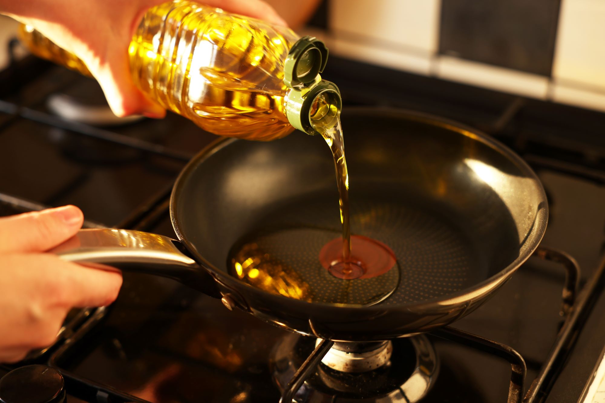 Olej słonecznikowy uwalnia rakotwórcze związki