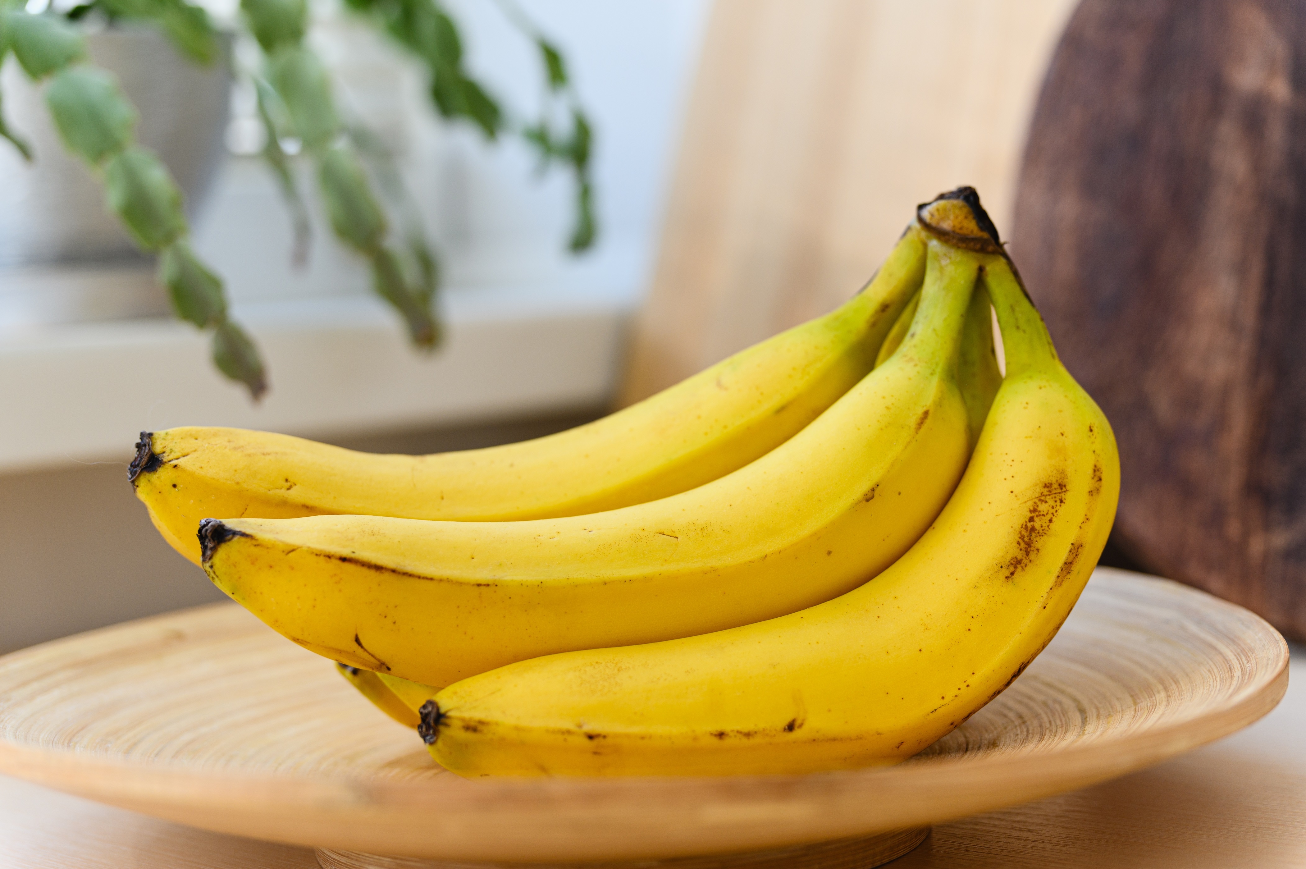 Jak banan wpływa na zdrowie serca? Korzyści trudno przecenić