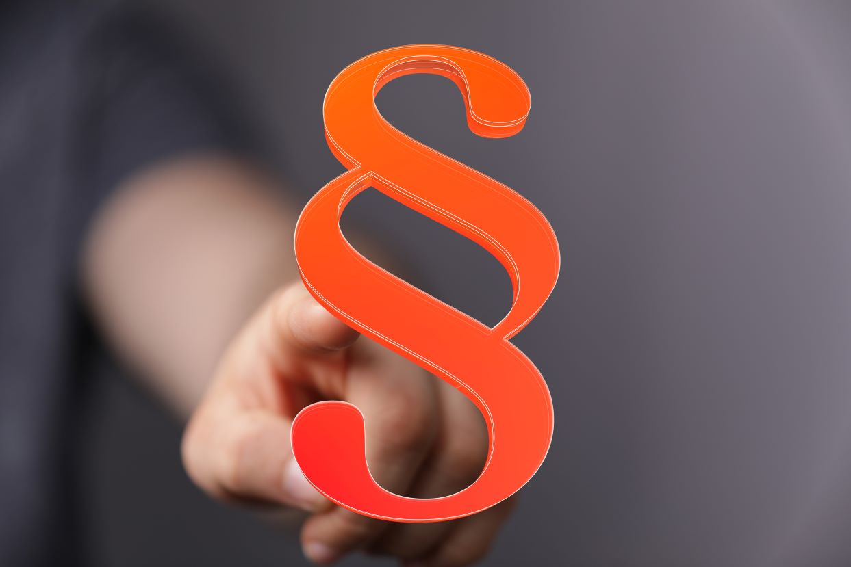 Komisja odbiera punkt 7. Trudno, żeby nie płakali. Z nędznym zasiłkiem pielęgnacyjnym. Słynne 215,84 zł